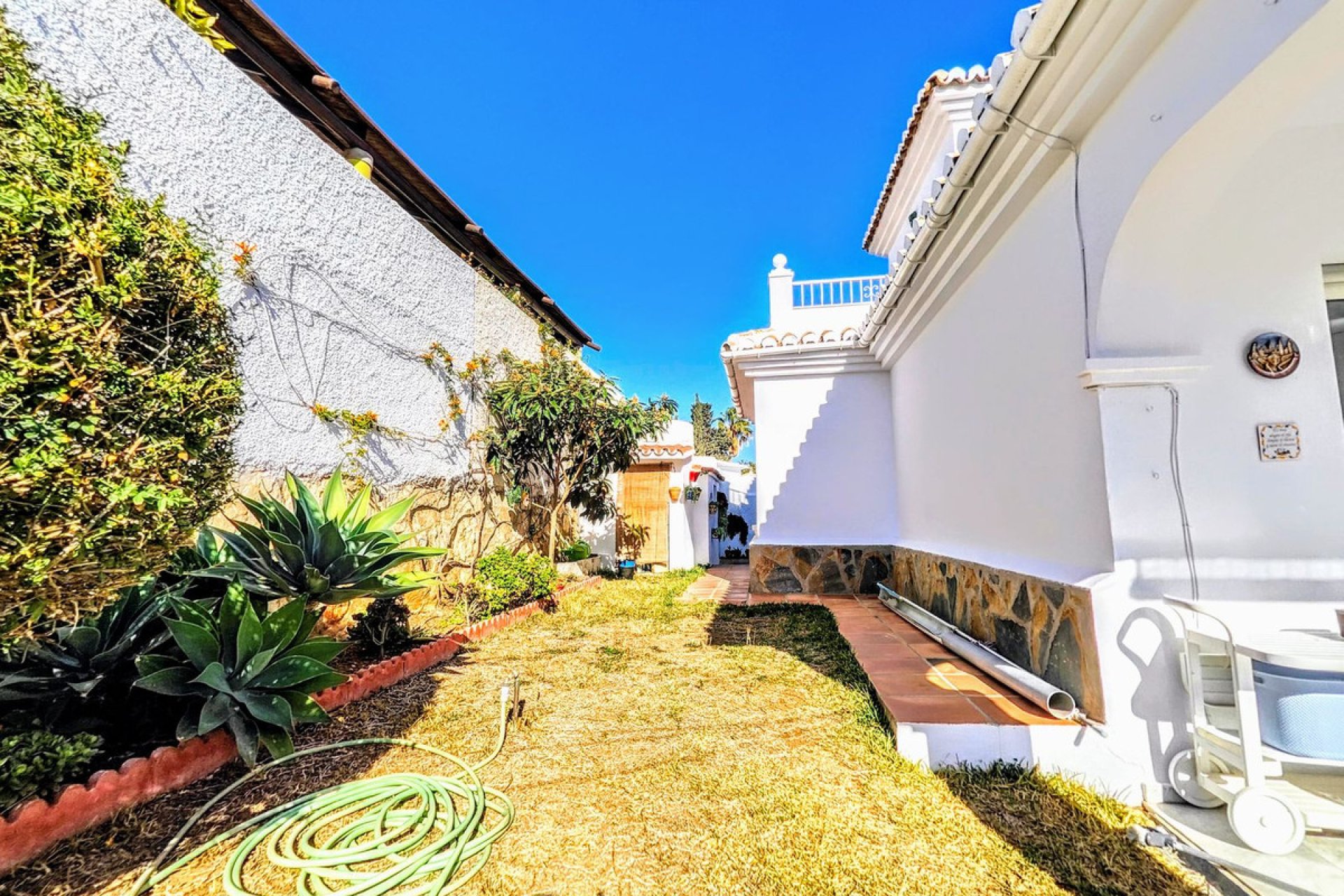 Resale - House - Detached Villa - Benalmádena - Benalmadena Costa