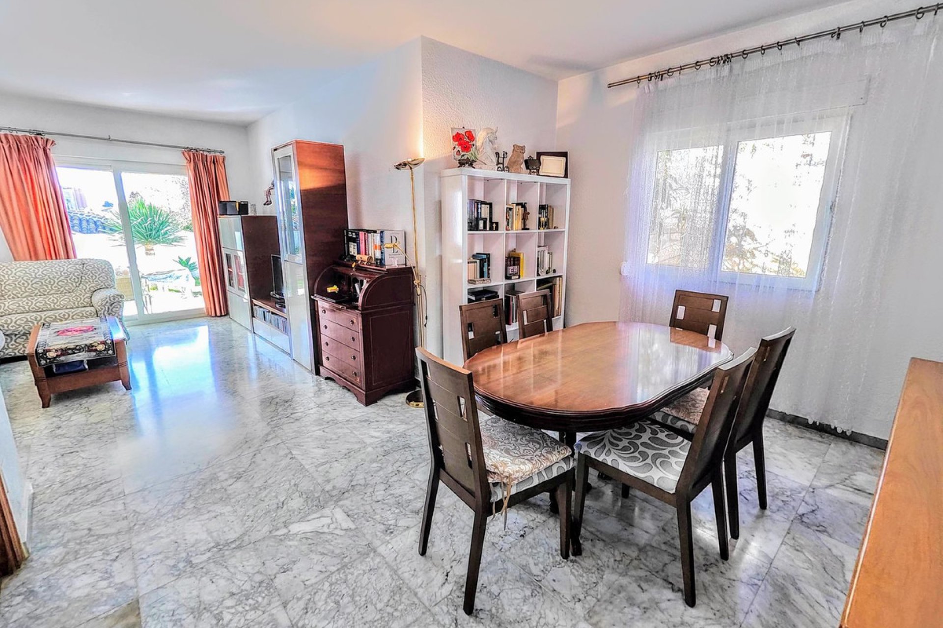 Resale - House - Detached Villa - Benalmádena - Benalmadena Costa