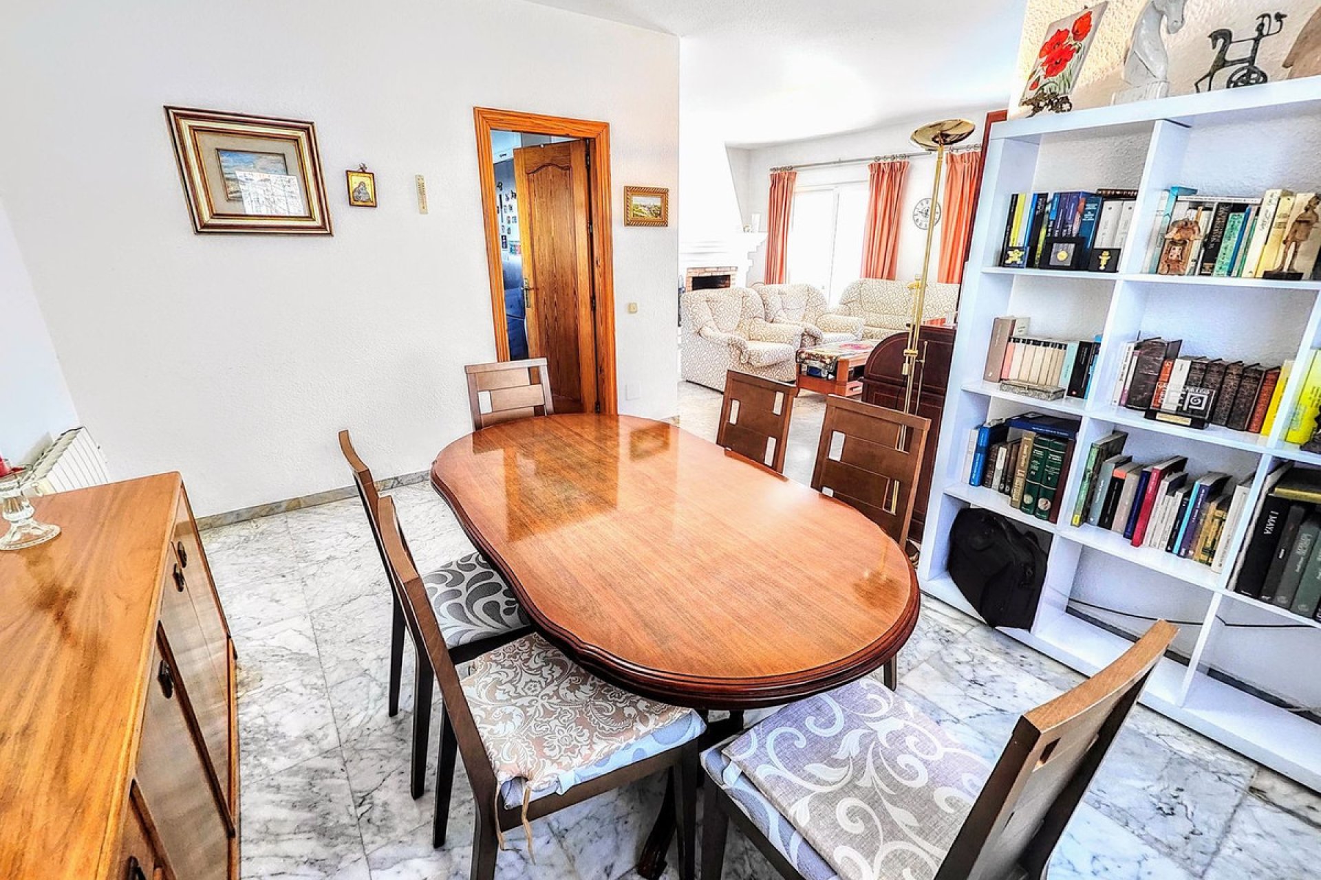 Resale - House - Detached Villa - Benalmádena - Benalmadena Costa