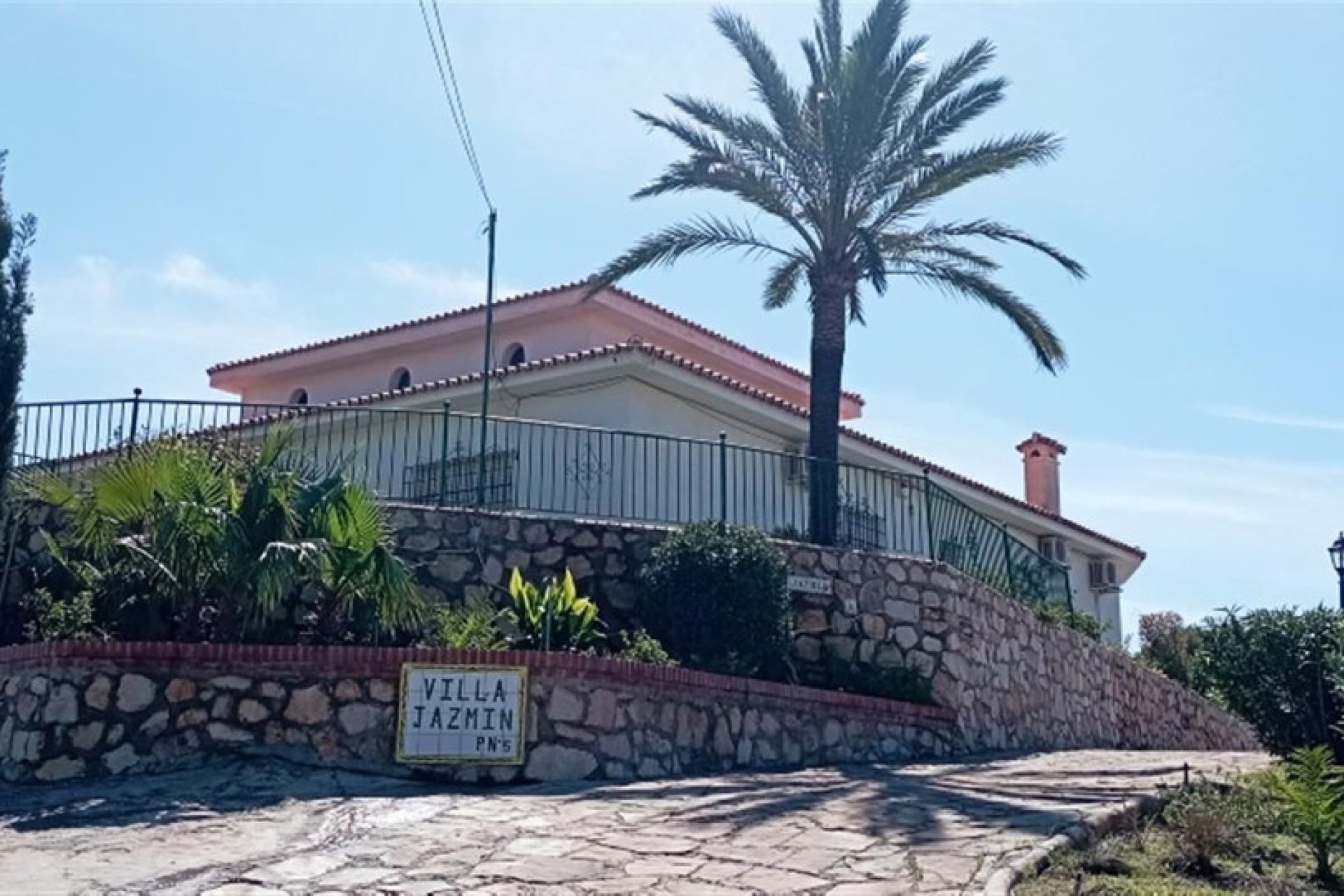 Resale - House - Detached Villa - Benalmádena - Benalmadena Costa