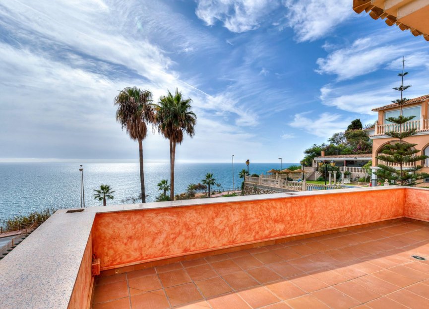 Resale - House - Detached Villa - Benalmádena - Benalmadena Costa