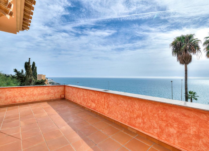 Resale - House - Detached Villa - Benalmádena - Benalmadena Costa