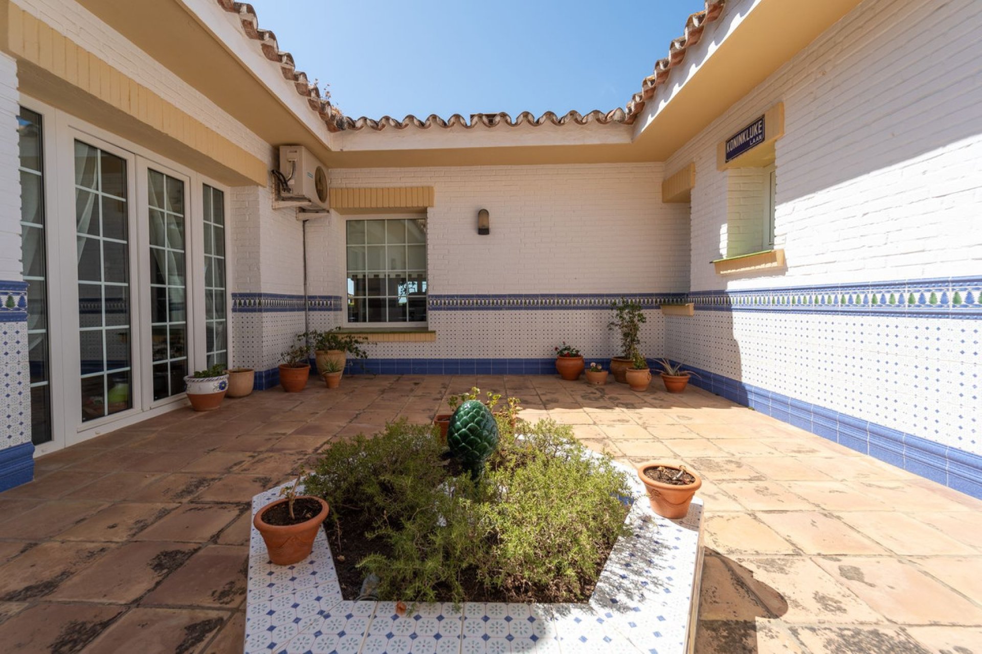 Resale - House - Detached Villa - Benalmádena - Benalmadena Costa