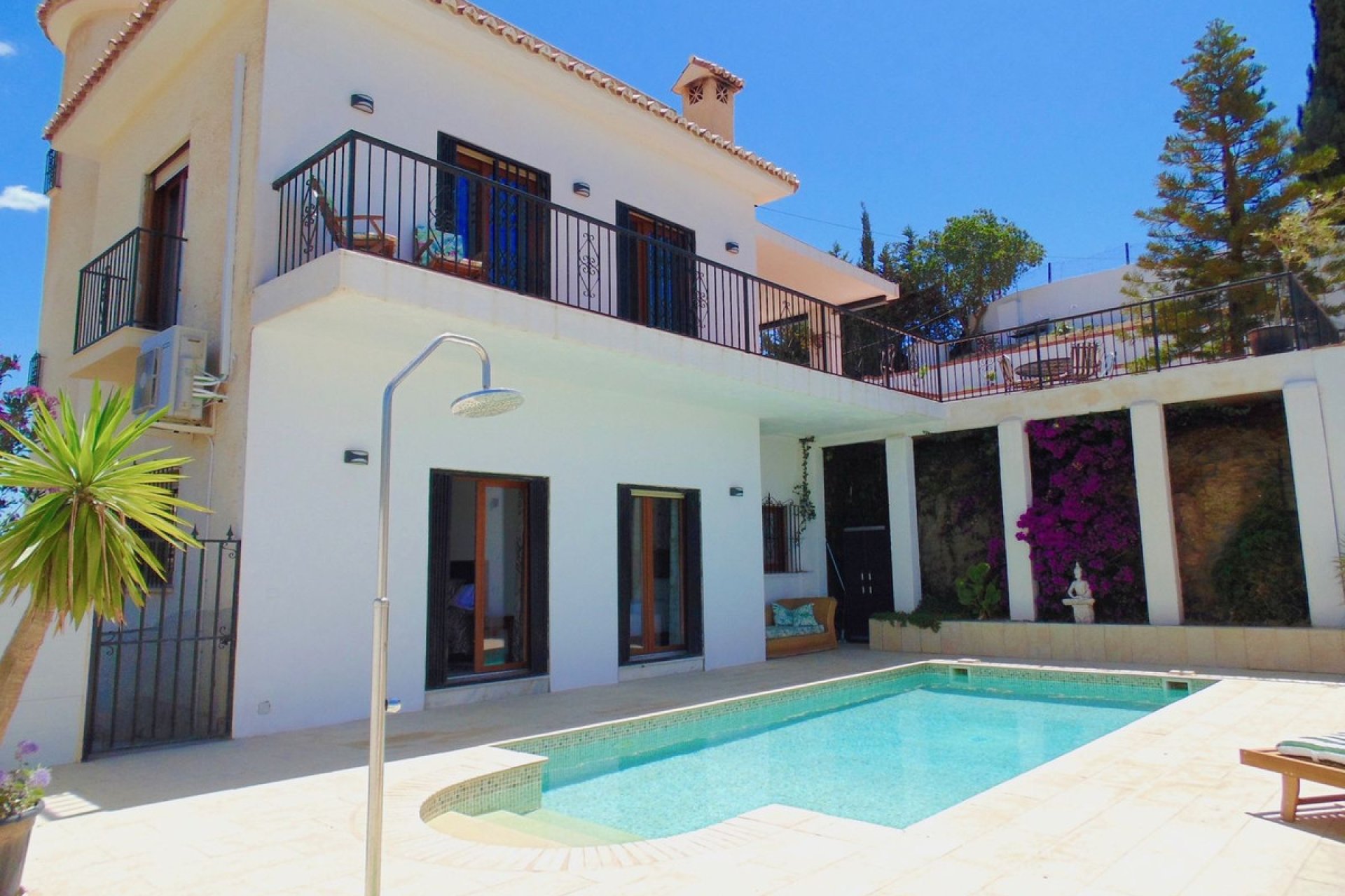 Resale - House - Detached Villa - Benalmádena - Benalmadena Costa