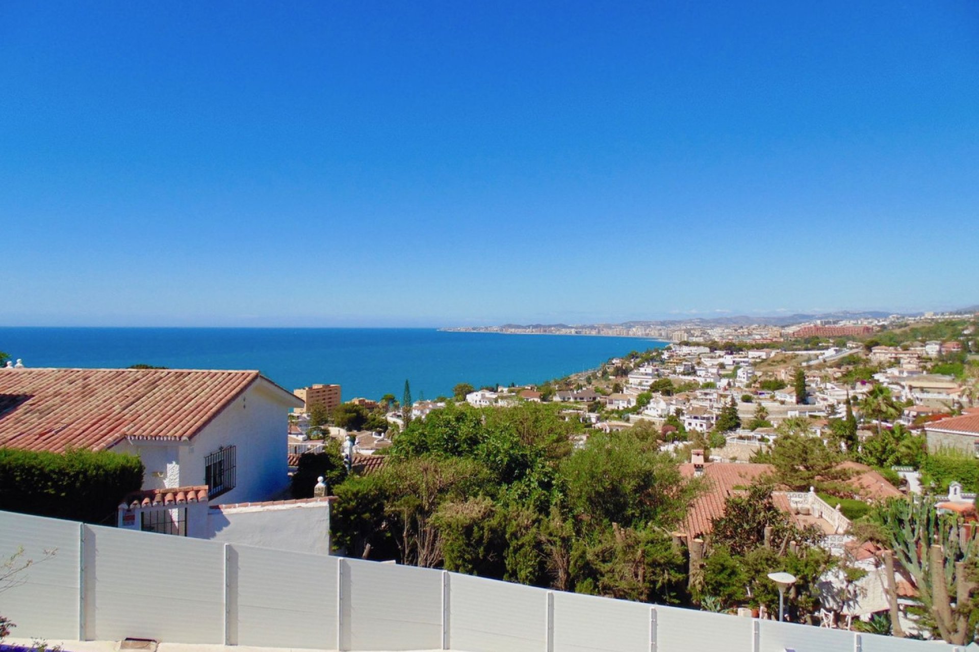 Resale - House - Detached Villa - Benalmádena - Benalmadena Costa