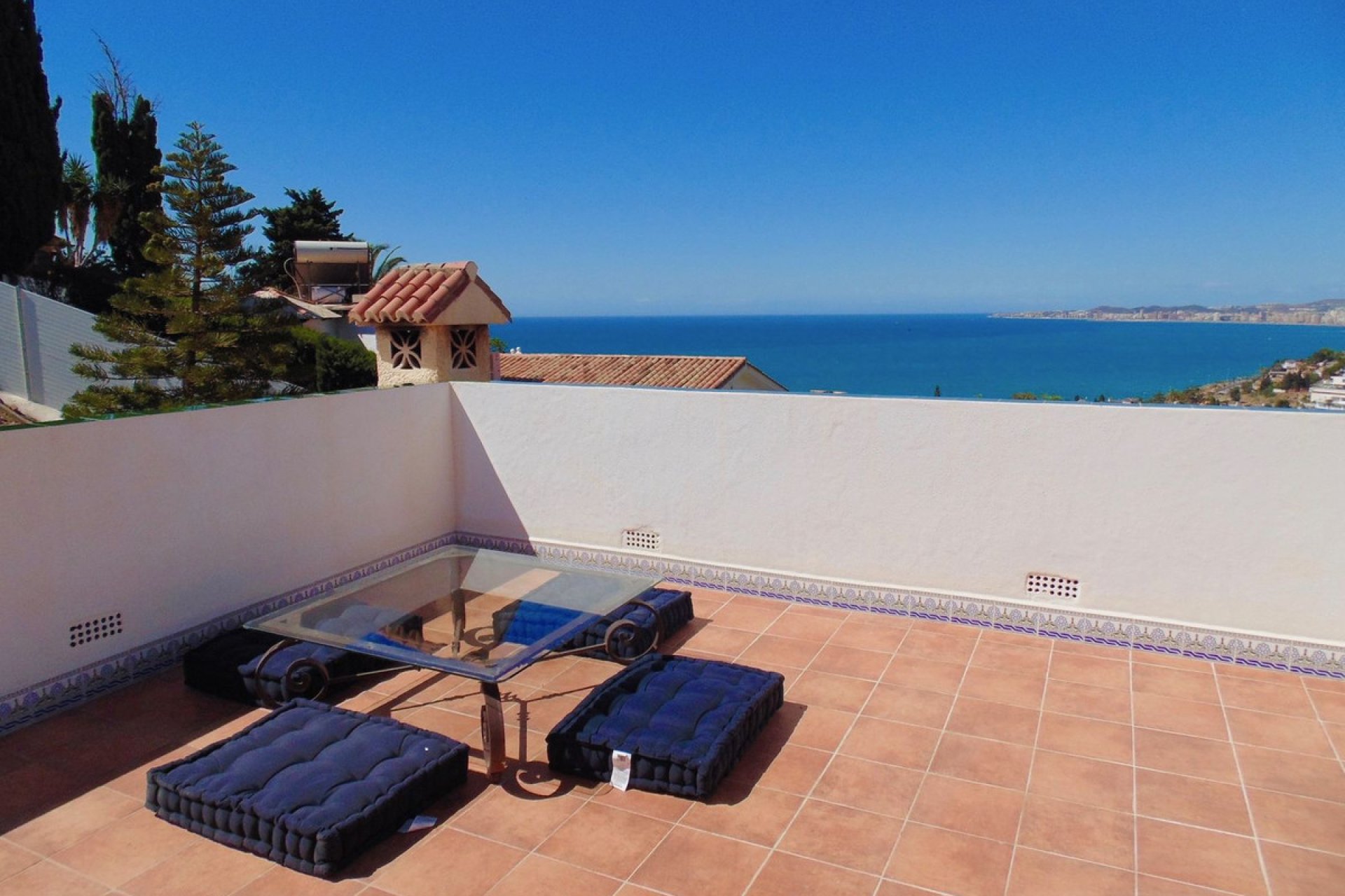 Resale - House - Detached Villa - Benalmádena - Benalmadena Costa