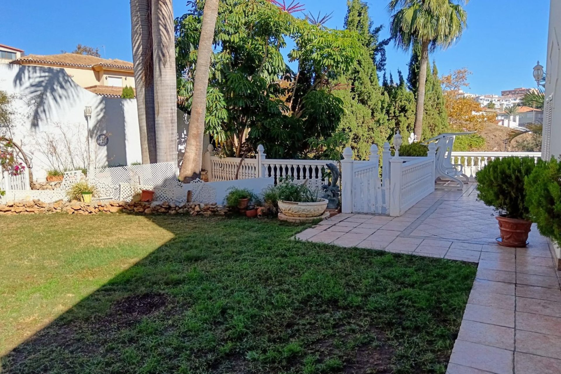 Resale - House - Detached Villa - Benalmádena - Benalmadena Costa