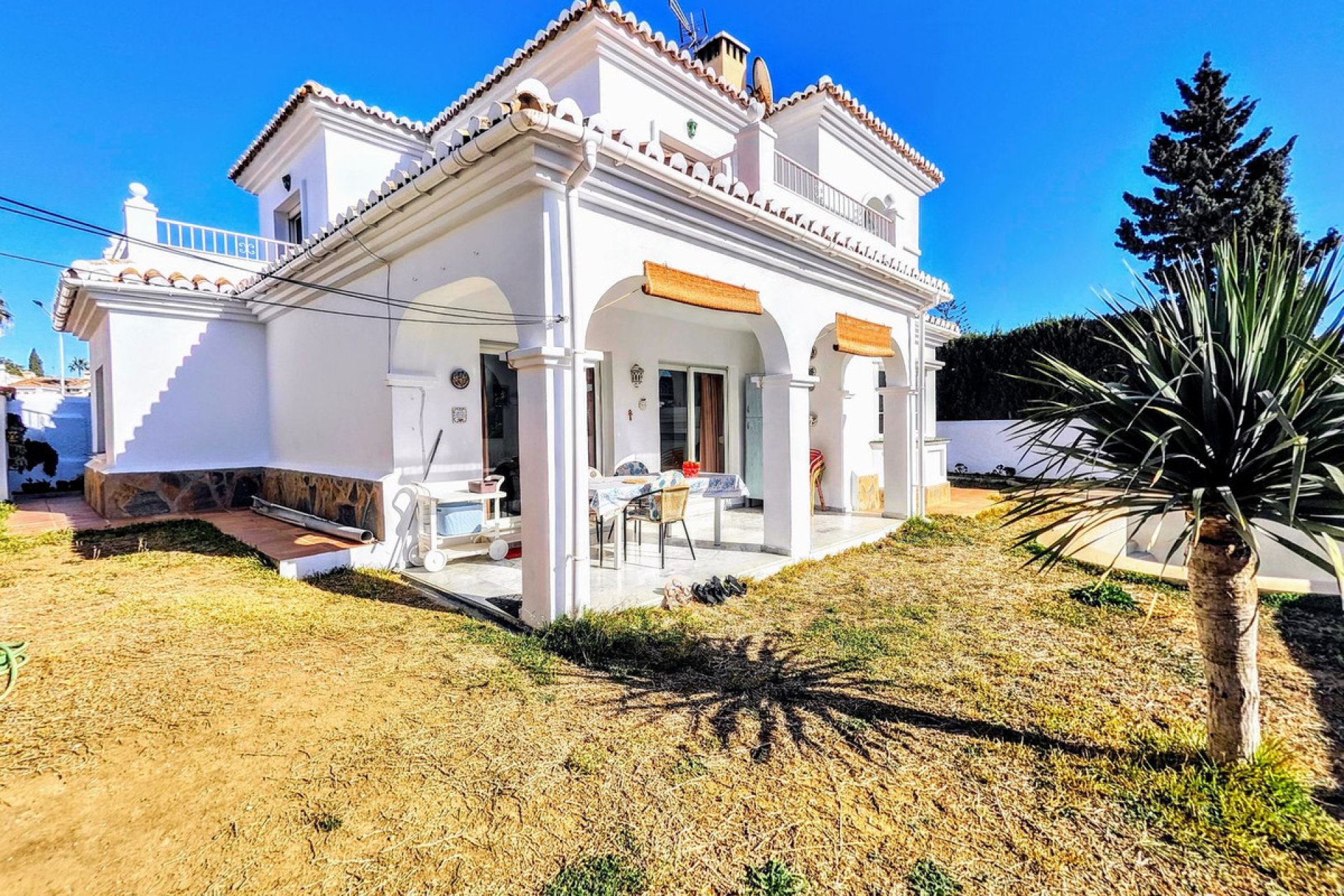 Resale - House - Detached Villa - Benalmádena - Benalmadena Costa