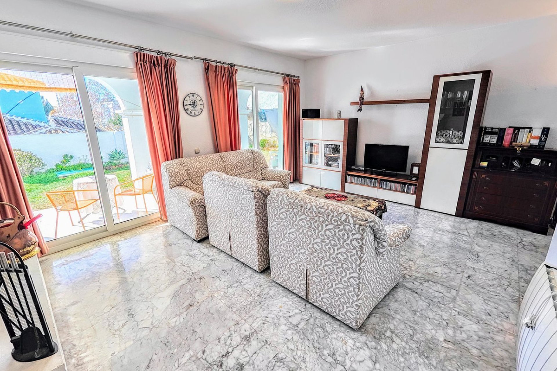 Resale - House - Detached Villa - Benalmádena - Benalmadena Costa