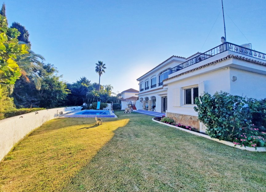 Resale - House - Detached Villa - Benalmádena - Benalmadena Costa