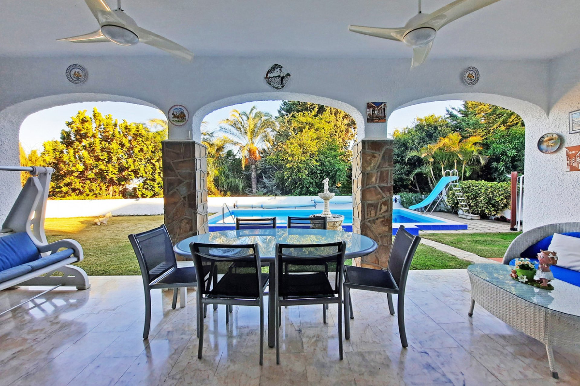 Resale - House - Detached Villa - Benalmádena - Benalmadena Costa