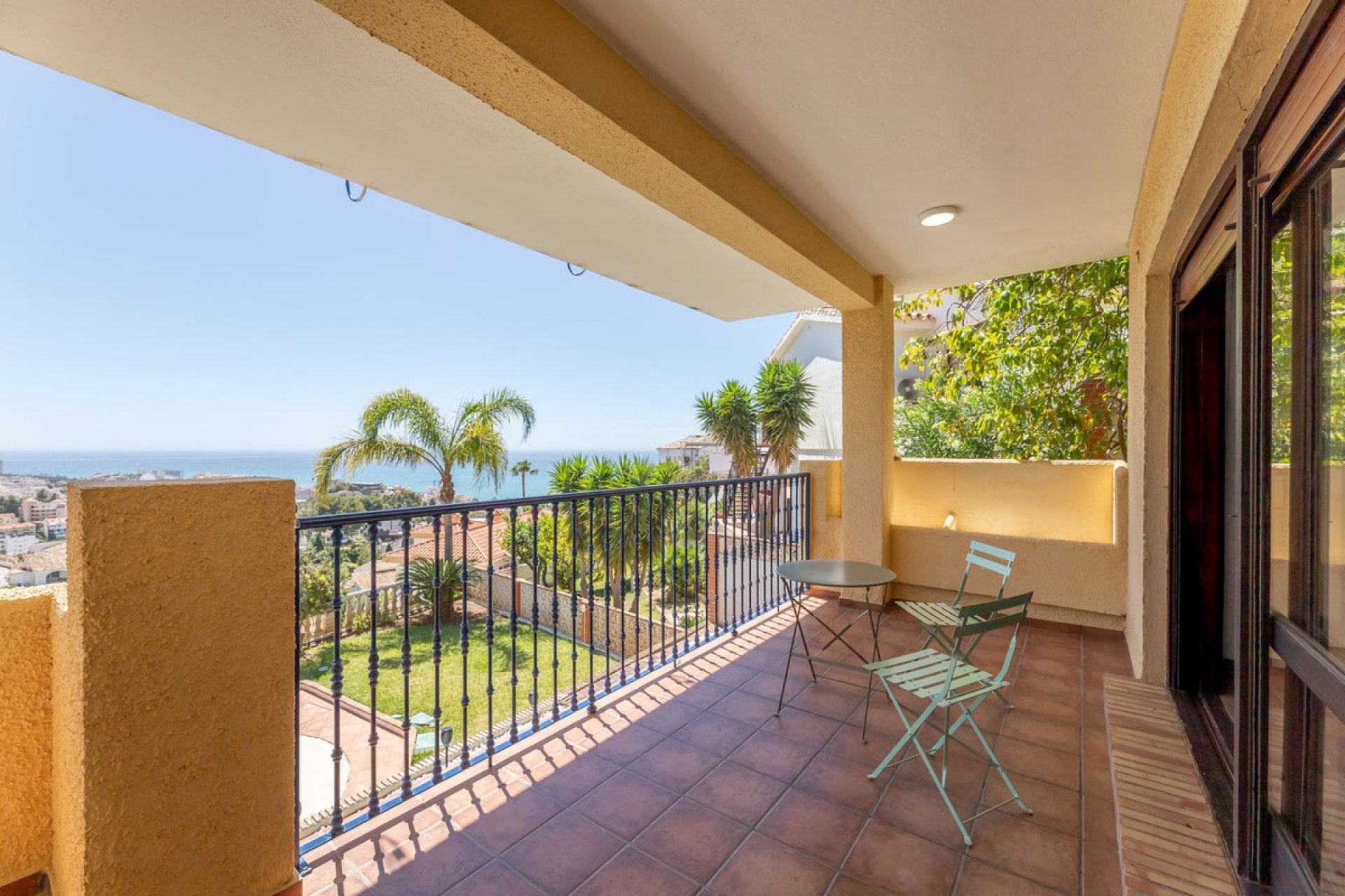 Resale - House - Detached Villa - Benalmádena - Benalmadena Costa