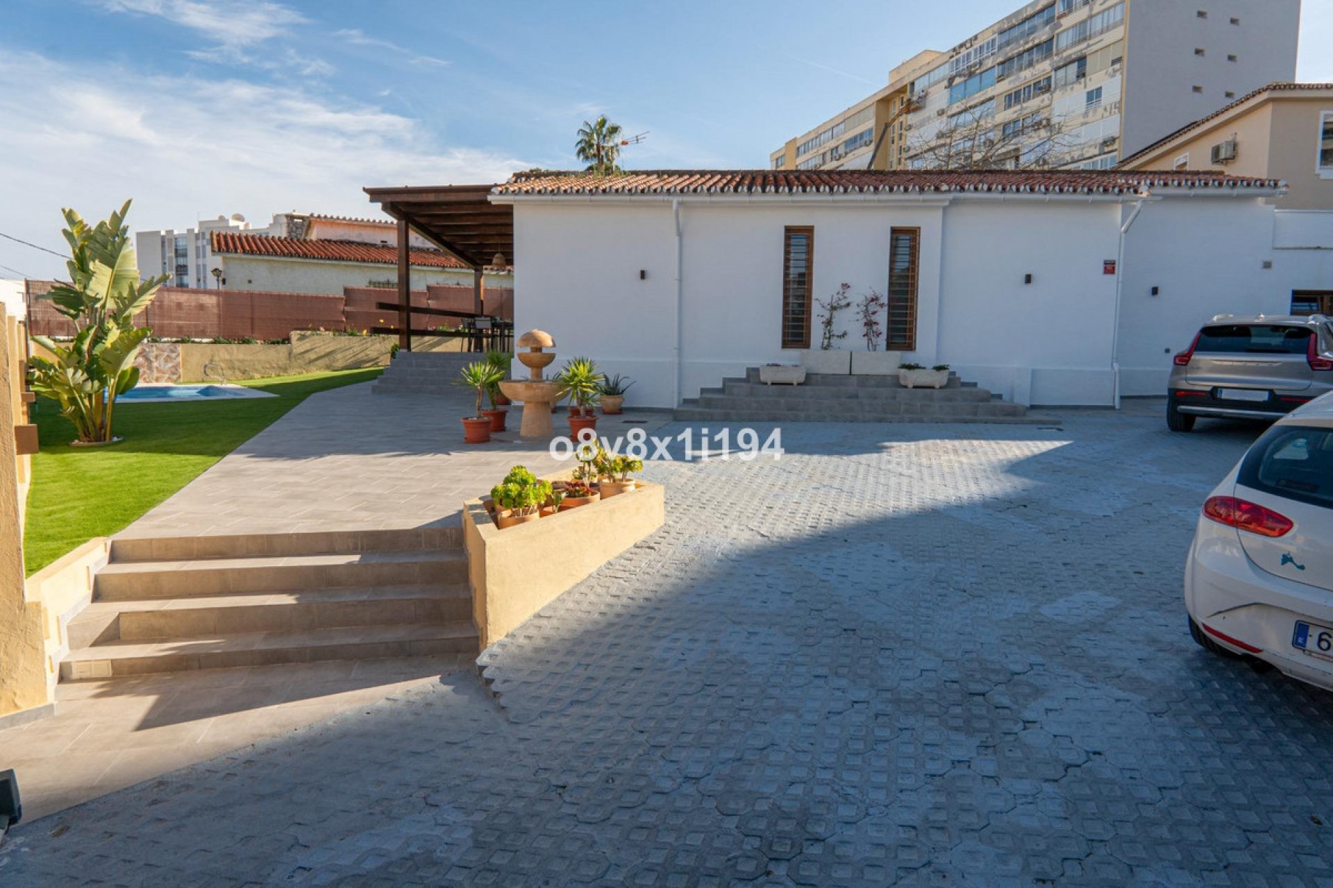 Resale - House - Detached Villa - Benalmádena - Benalmadena Costa