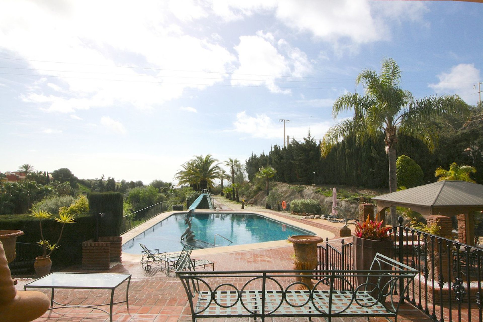 Resale - House - Detached Villa - Benalmádena - Benalmadena Costa