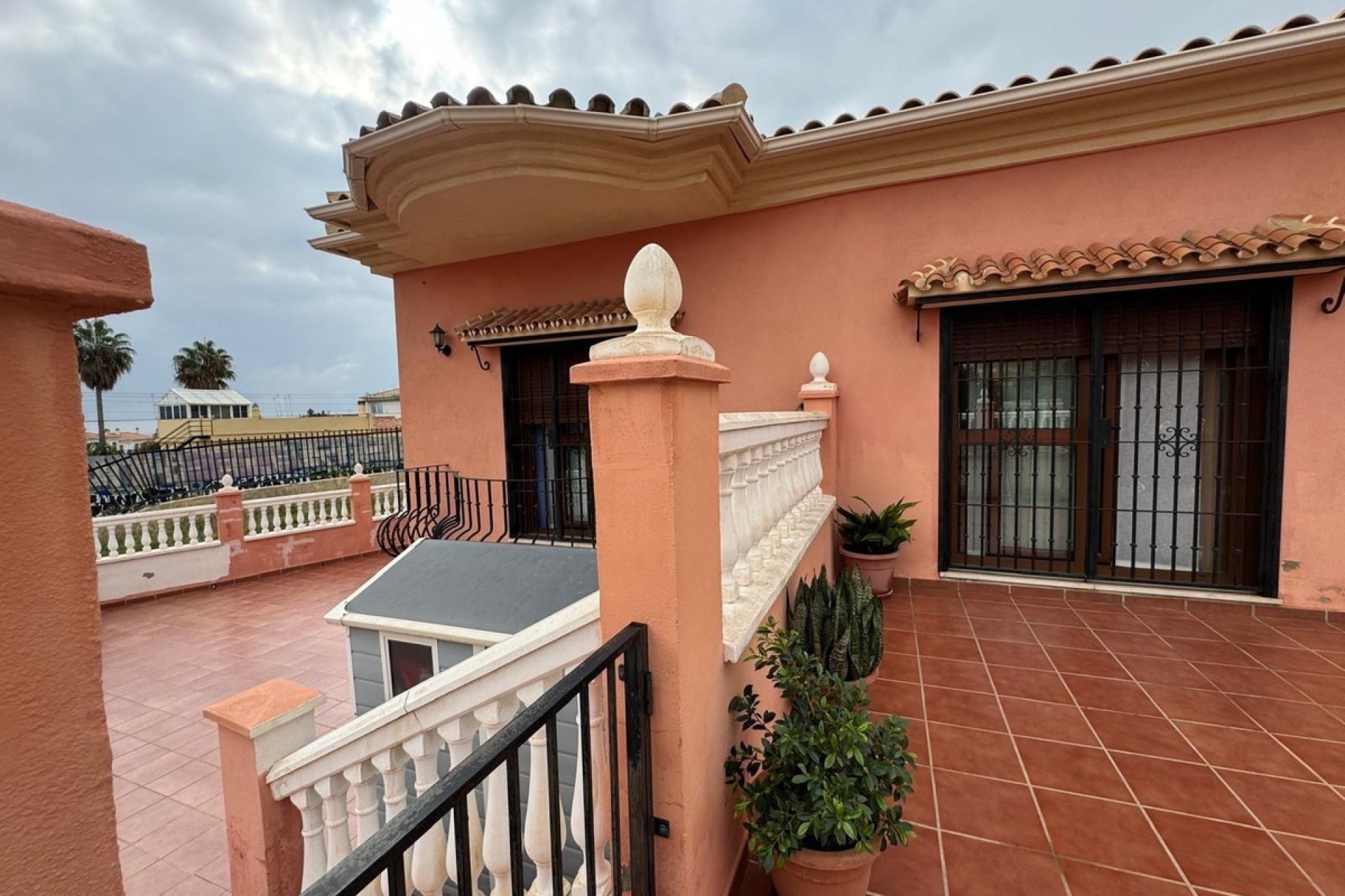 Resale - House - Detached Villa - Benalmádena - Benalmadena Costa