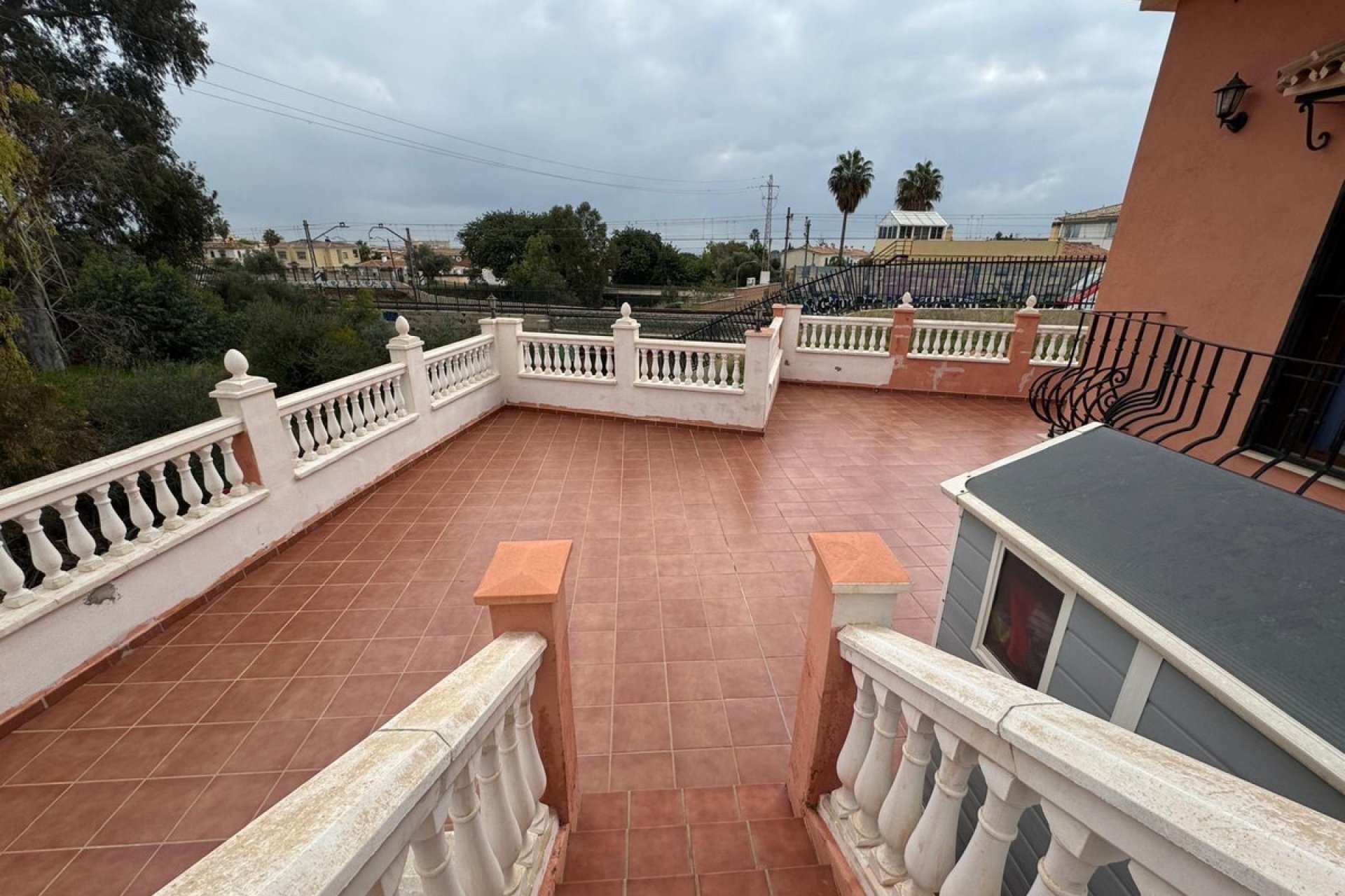 Resale - House - Detached Villa - Benalmádena - Benalmadena Costa