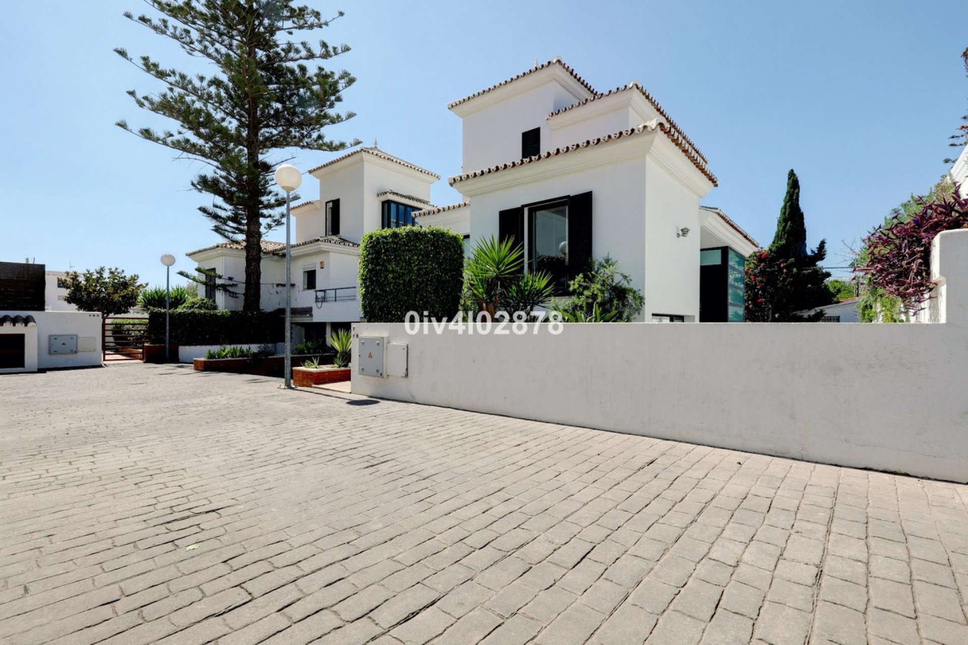Resale - House - Detached Villa - Benalmádena - Benalmadena Costa