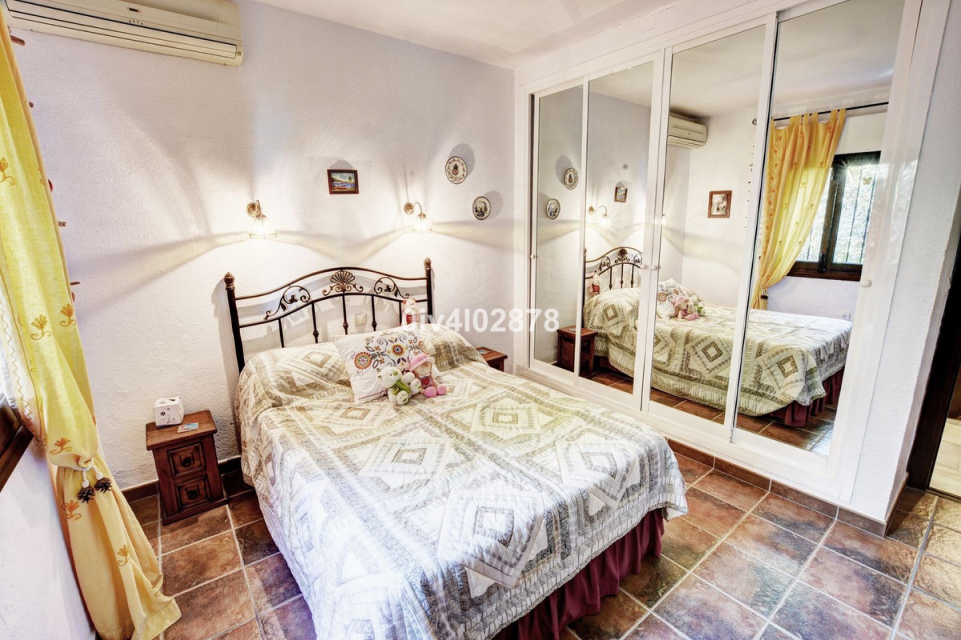 Resale - House - Detached Villa - Benalmádena - Benalmadena Pueblo