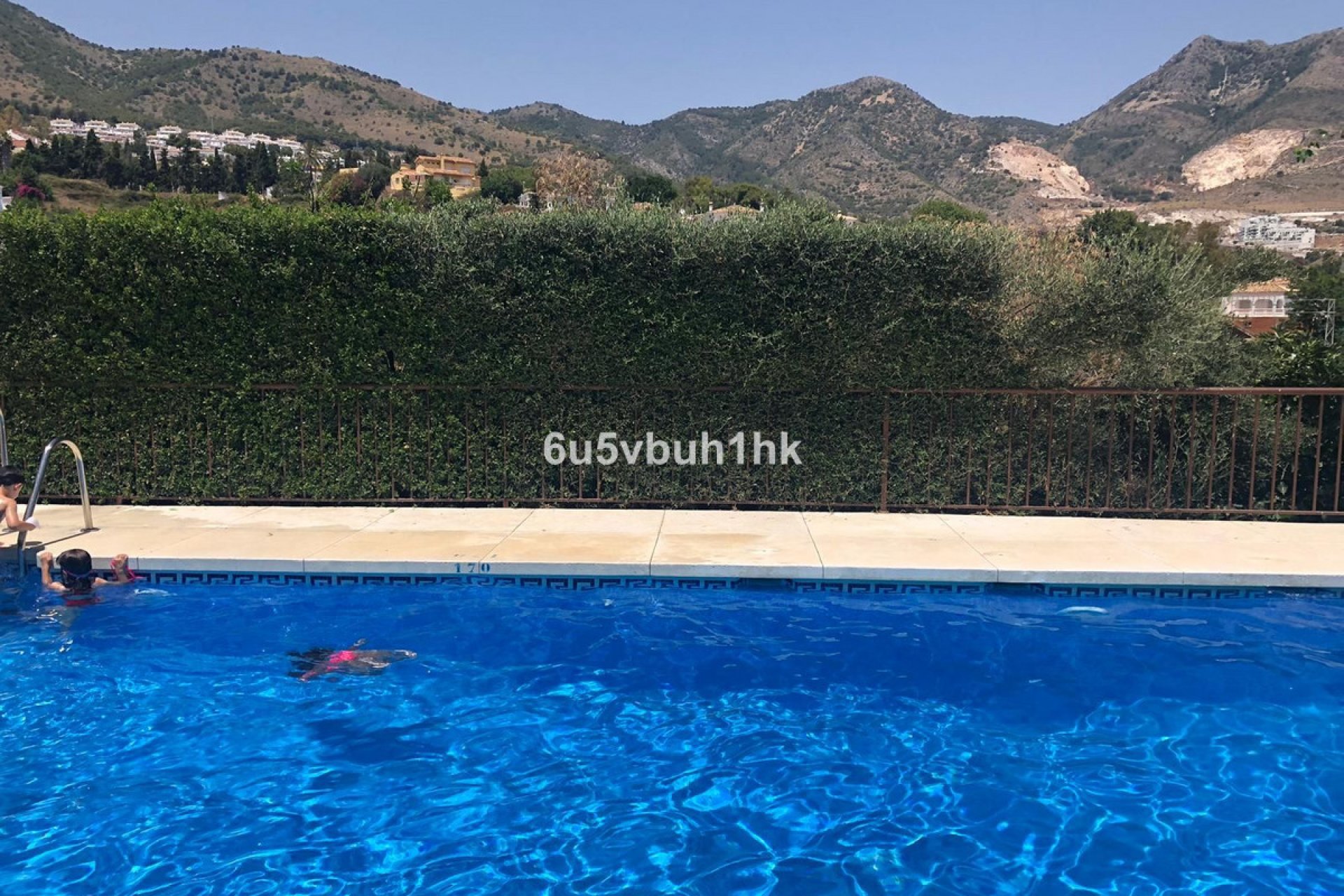 Resale - House - Detached Villa - Benalmádena - Benalmadena Pueblo