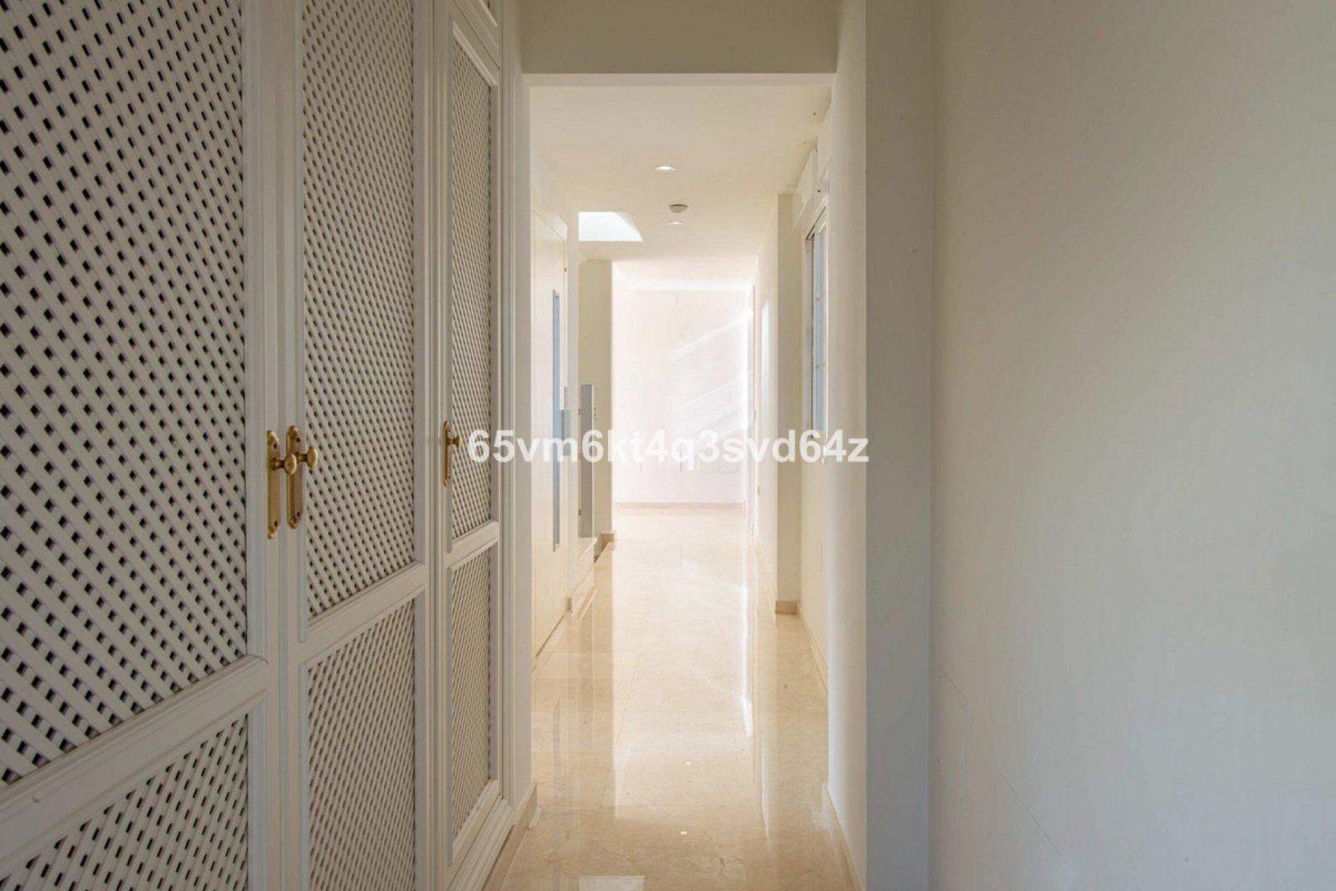 Resale - House - Detached Villa - Benalmádena - Benalmadena Pueblo