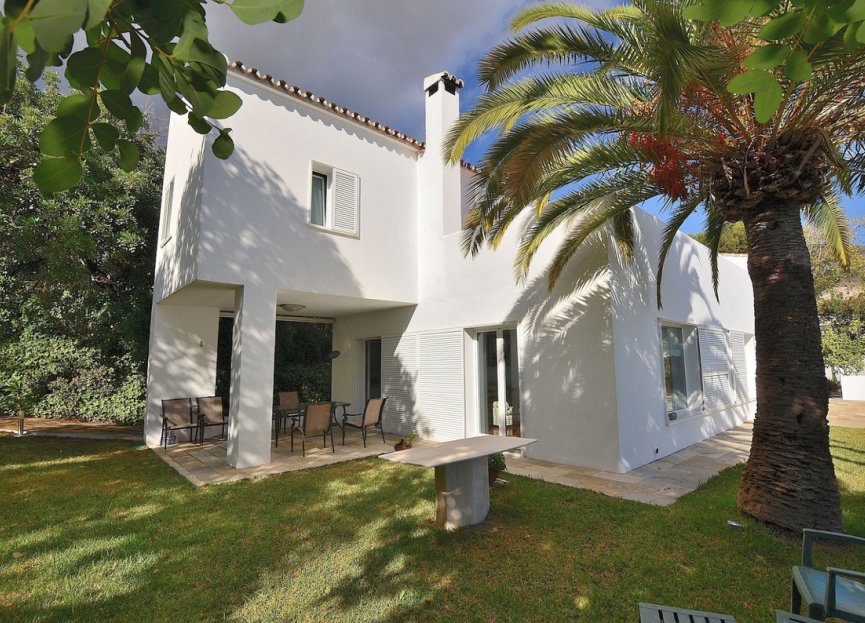 Resale - House - Detached Villa - Benalmádena - Benalmadena Pueblo