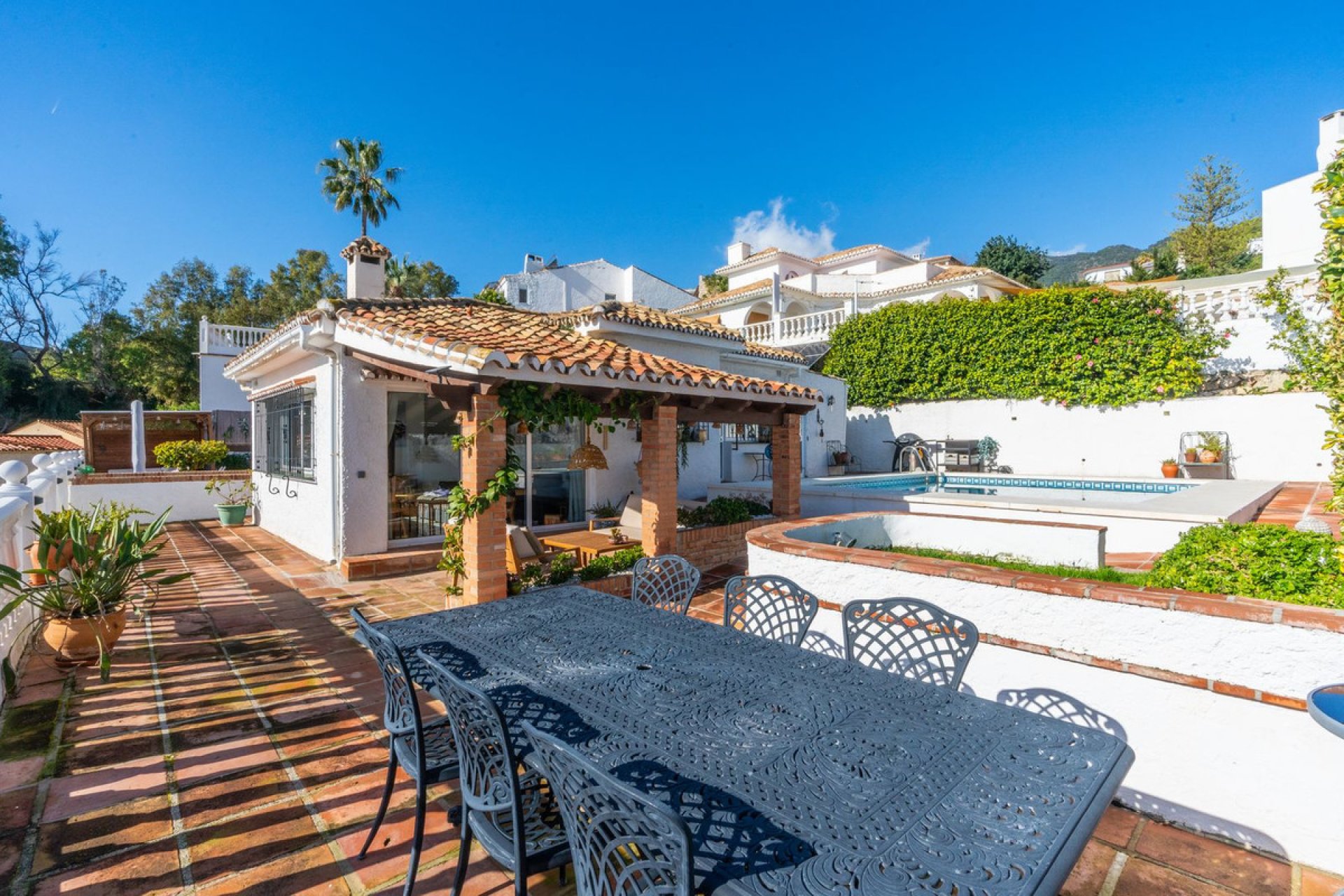 Resale - House - Detached Villa - Benalmádena - Benalmadena Pueblo