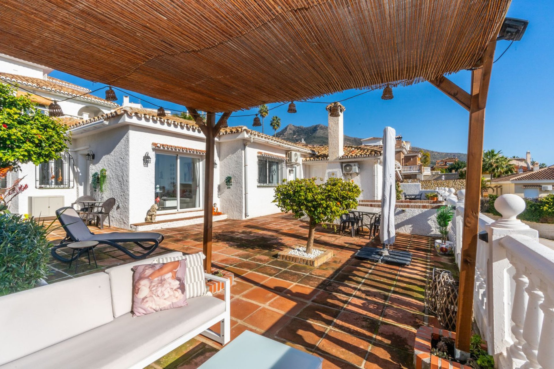 Resale - House - Detached Villa - Benalmádena - Benalmadena Pueblo