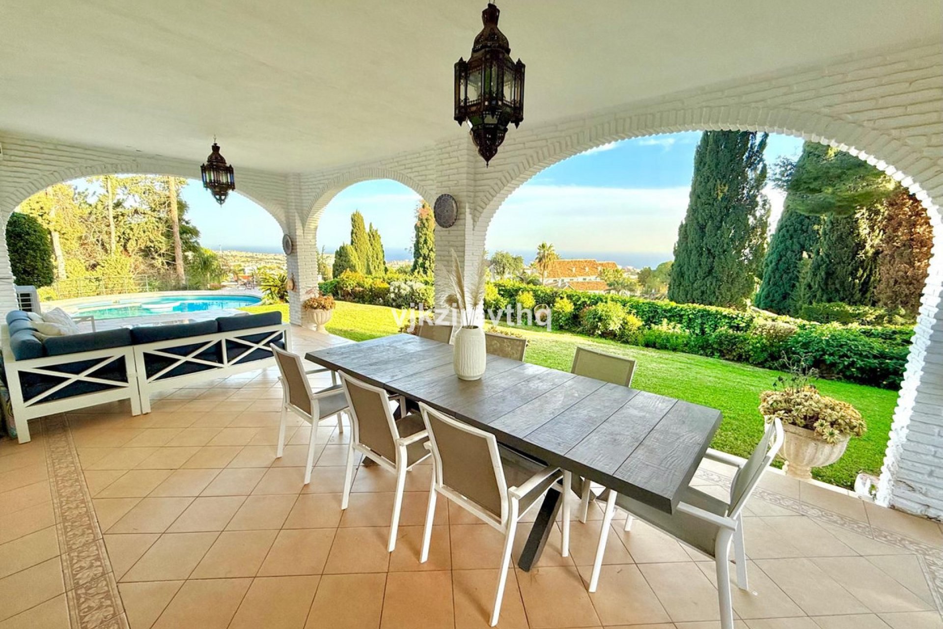 Resale - House - Detached Villa - Benalmádena - Benalmadena Pueblo