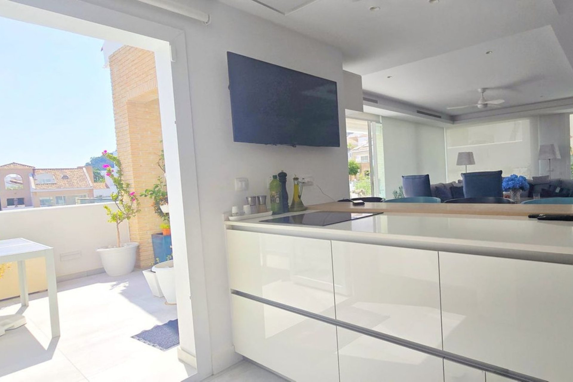 Resale - House - Detached Villa - Benalmádena - Benalmadena Pueblo