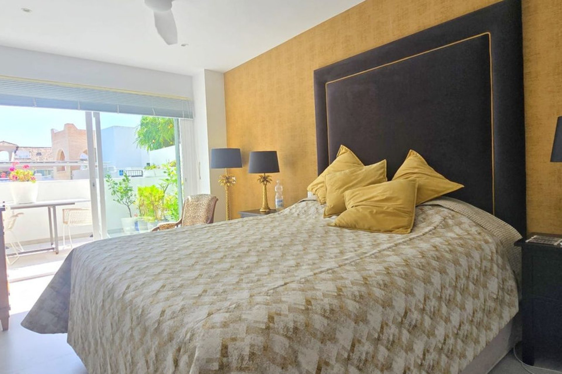 Resale - House - Detached Villa - Benalmádena - Benalmadena Pueblo