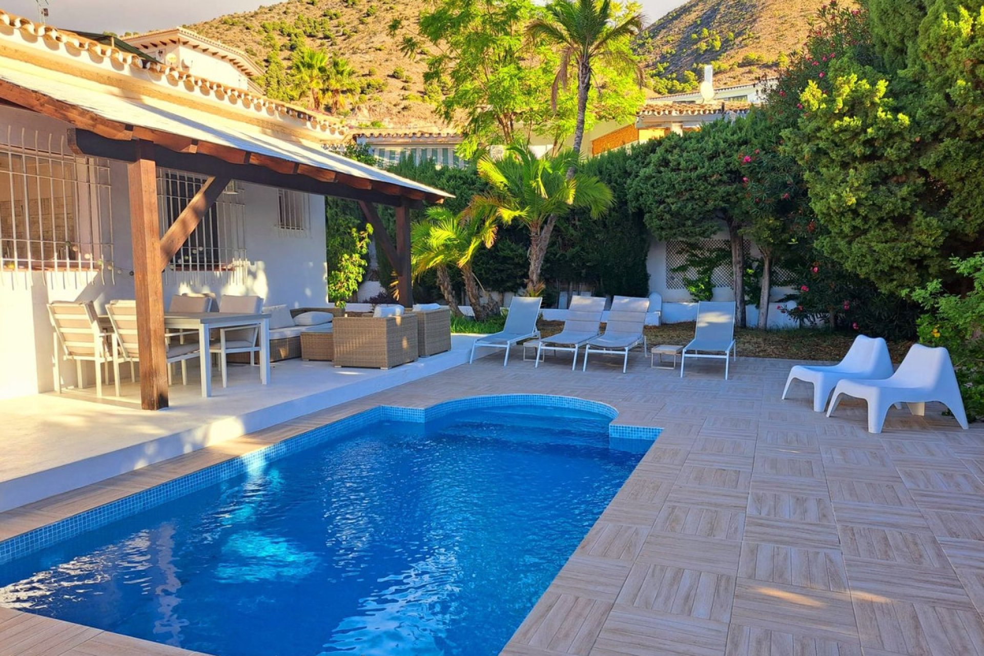 Resale - House - Detached Villa - Benalmádena - La Capellania