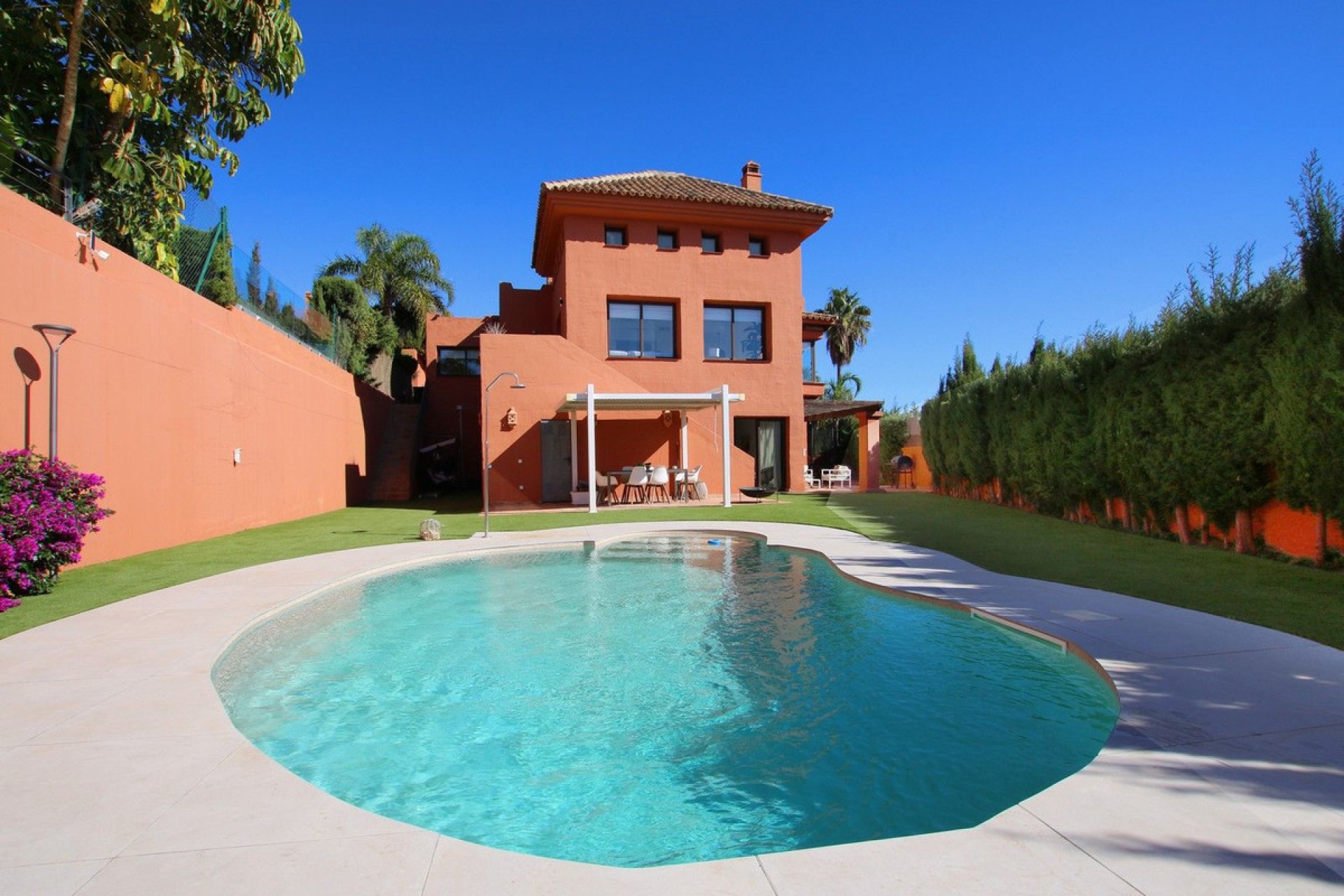 Resale - House - Detached Villa - Benalmádena - La Capellania