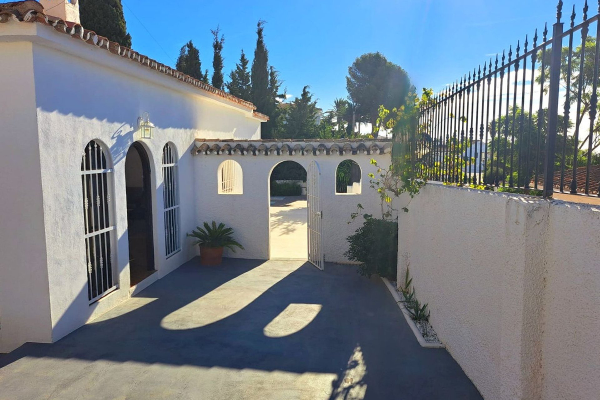 Resale - House - Detached Villa - Benalmádena - La Capellania