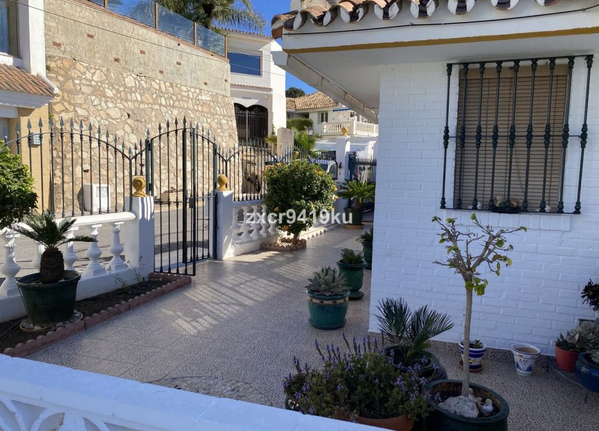 Resale - House - Detached Villa - Benalmádena - La Capellania