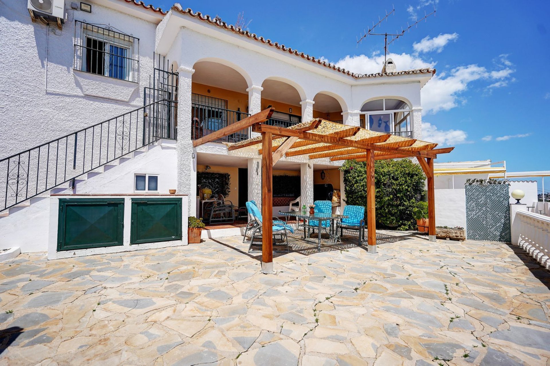 Resale - House - Detached Villa - Benalmádena - La Capellania