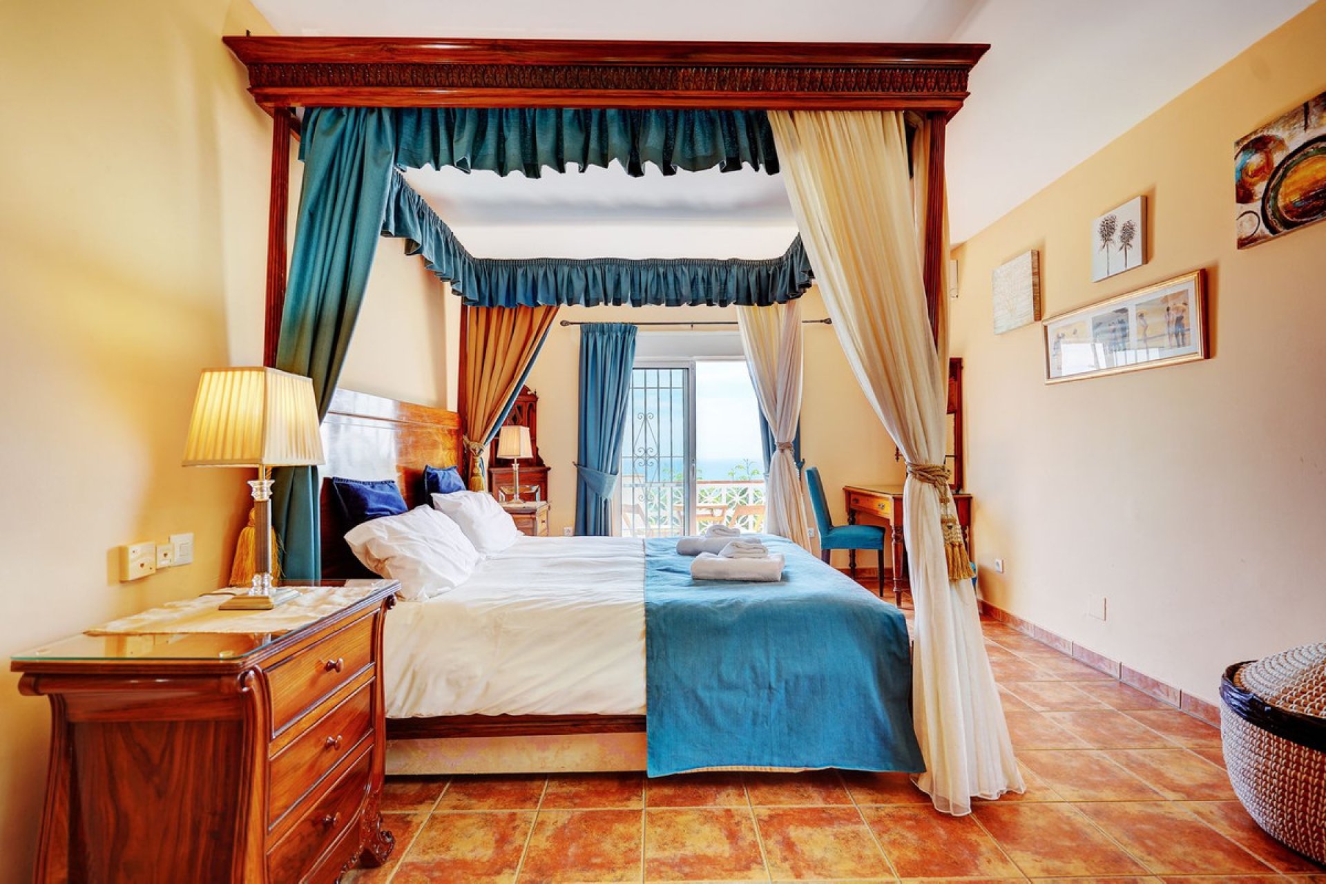 Resale - House - Detached Villa - Benalmádena - La Capellania