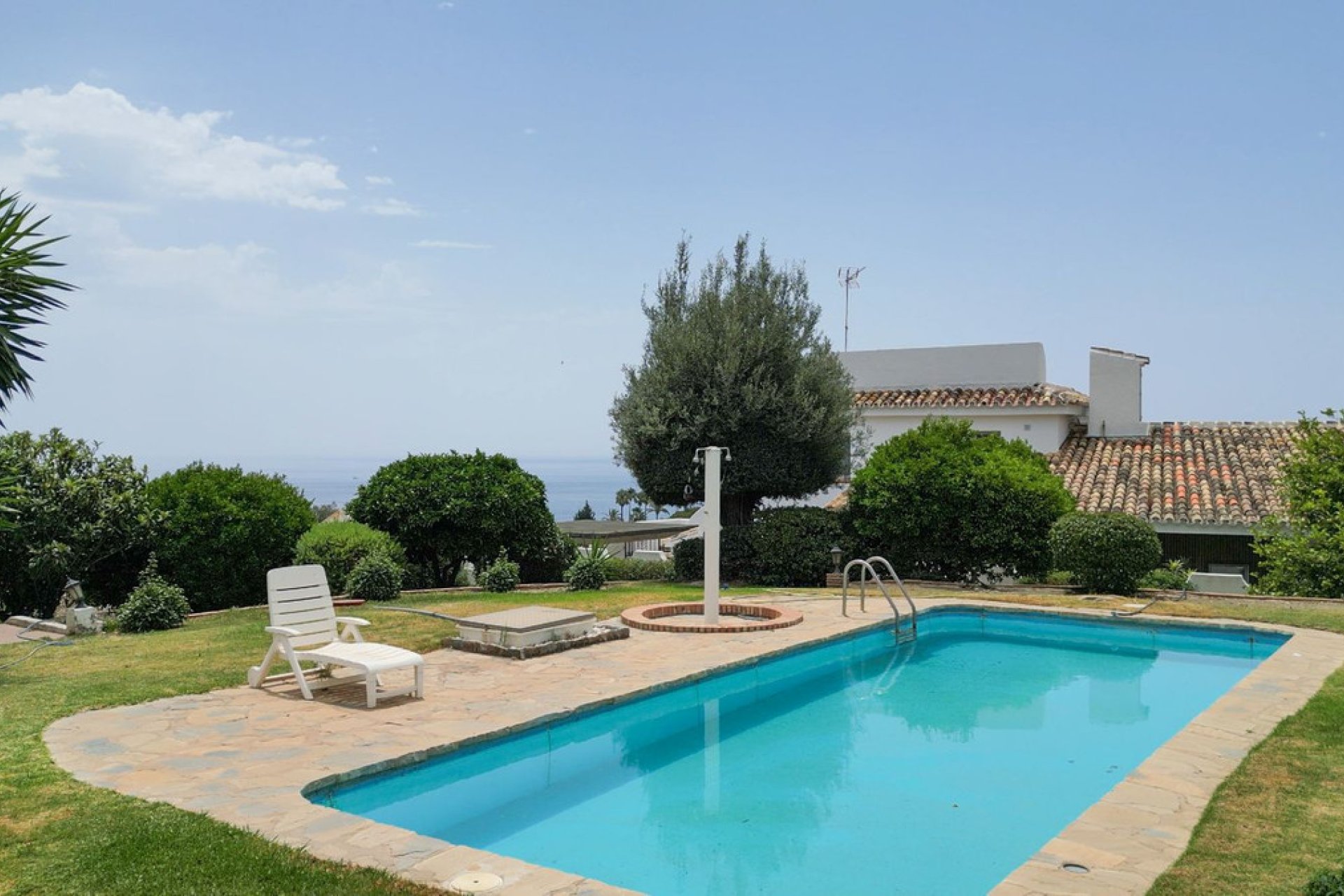 Resale - House - Detached Villa - Benalmádena - Torremuelle