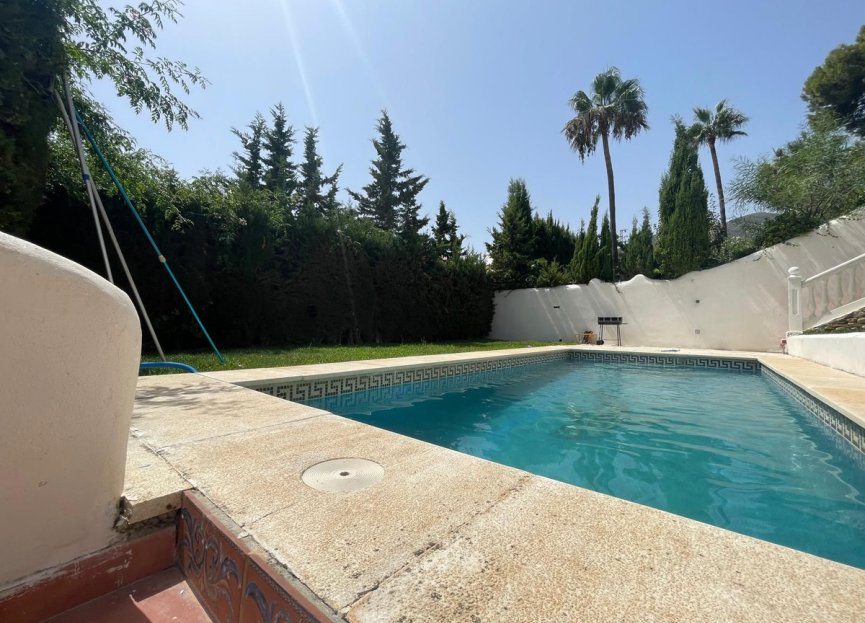 Resale - House - Detached Villa - Benalmádena - Torremuelle