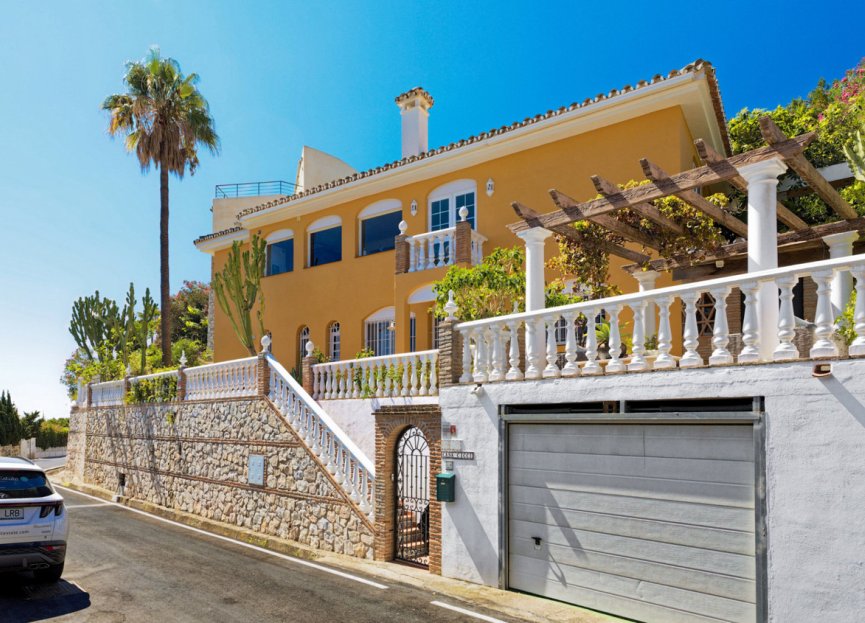 Resale - House - Detached Villa - Benalmádena - Torremuelle