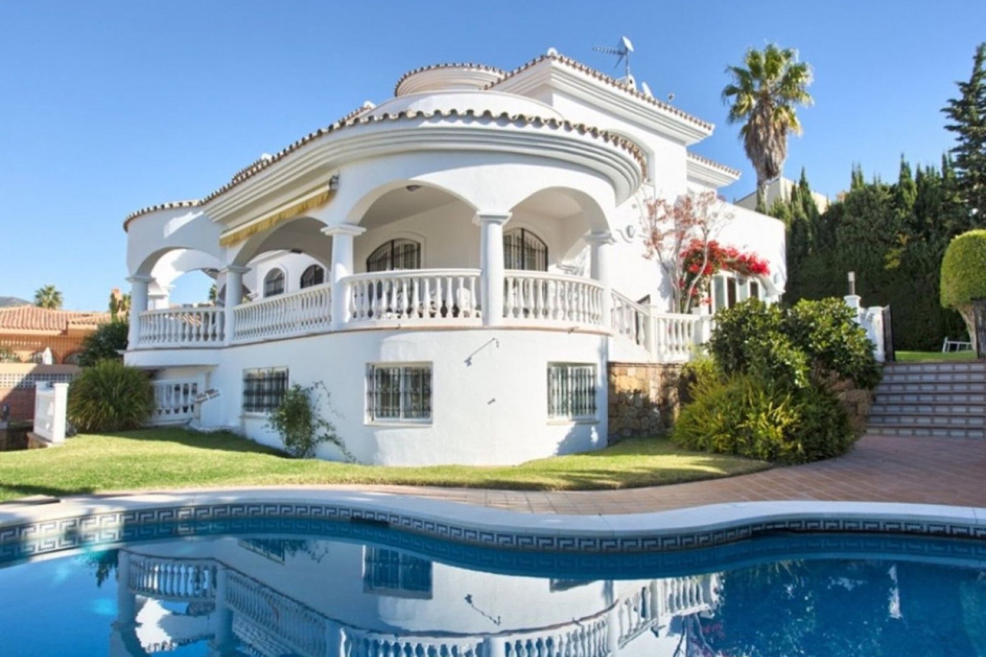 Resale - House - Detached Villa - Benalmádena - Torrequebrada
