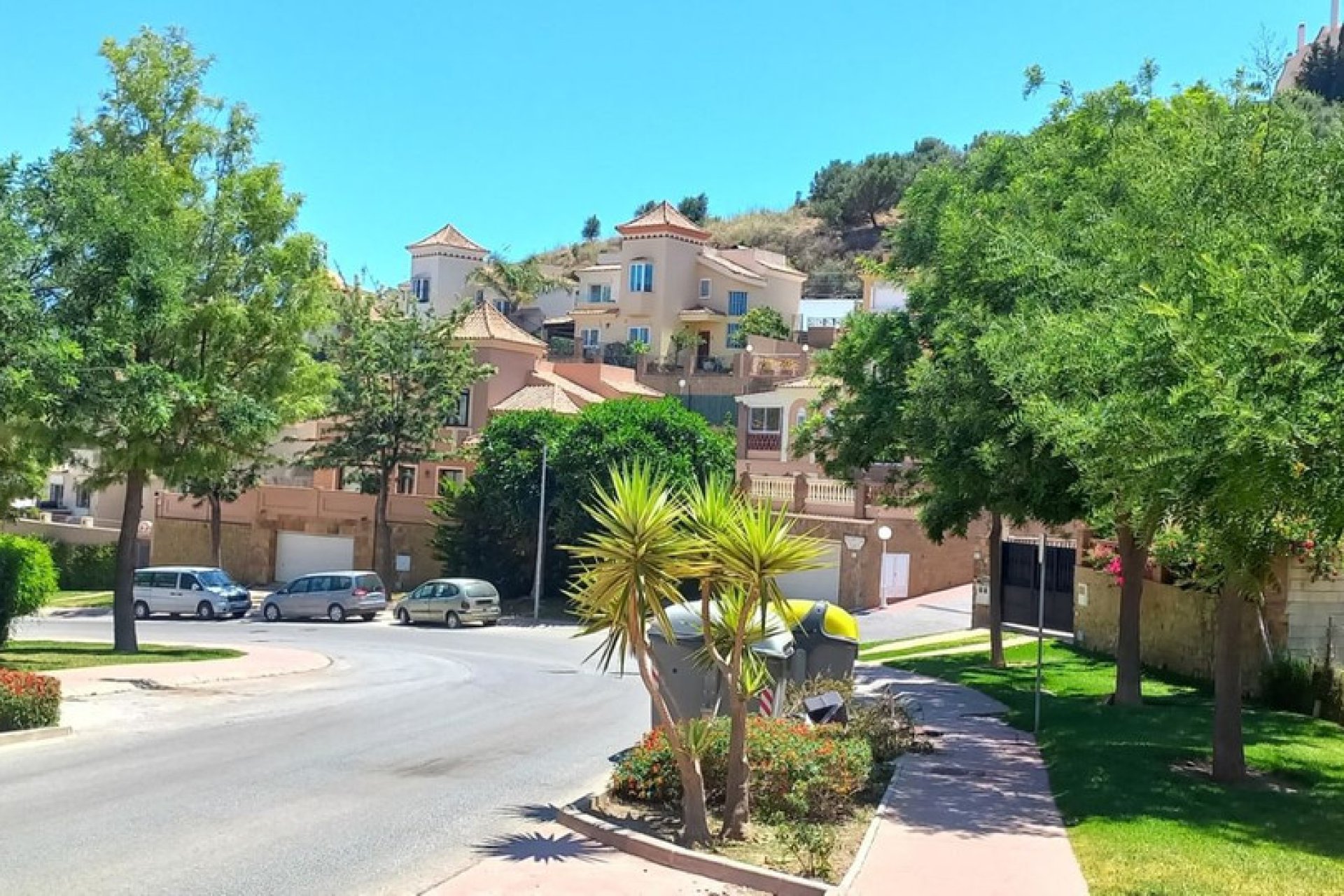 Resale - House - Detached Villa - Benalmádena - Torrequebrada