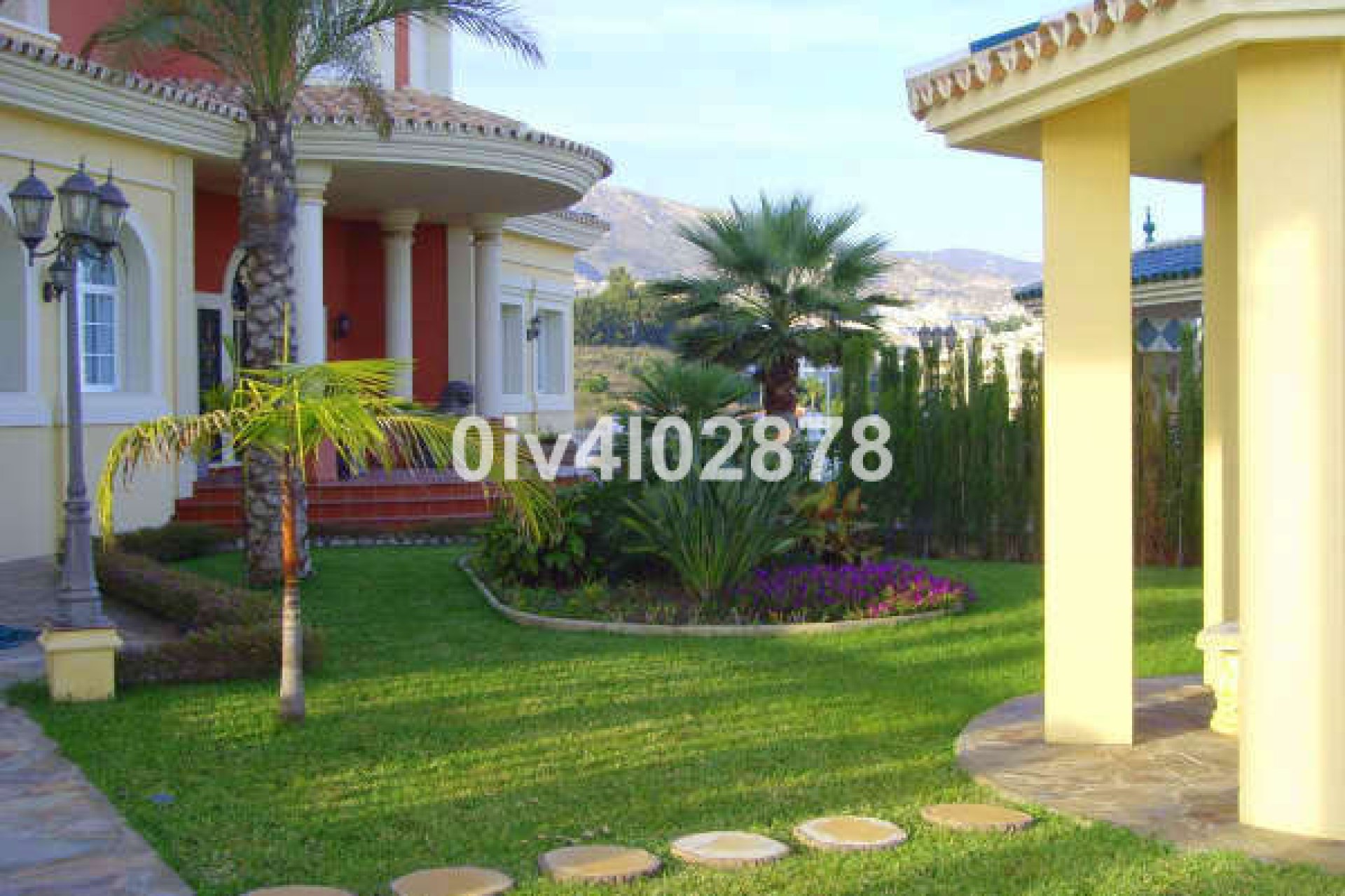 Resale - House - Detached Villa - Benalmádena - Torrequebrada