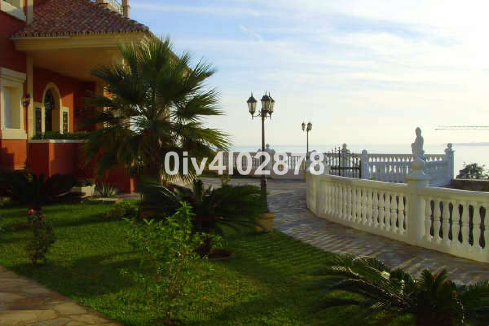 Resale - House - Detached Villa - Benalmádena - Torrequebrada