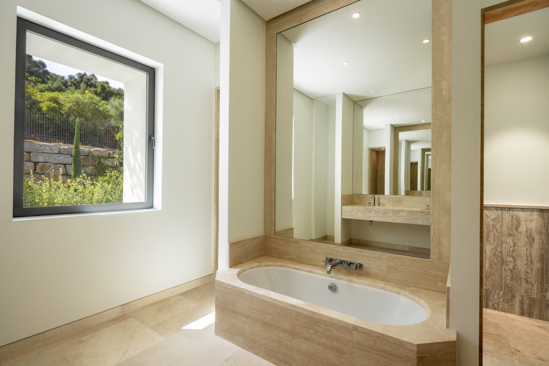 Resale - House - Detached Villa - Casares - Casares Centro