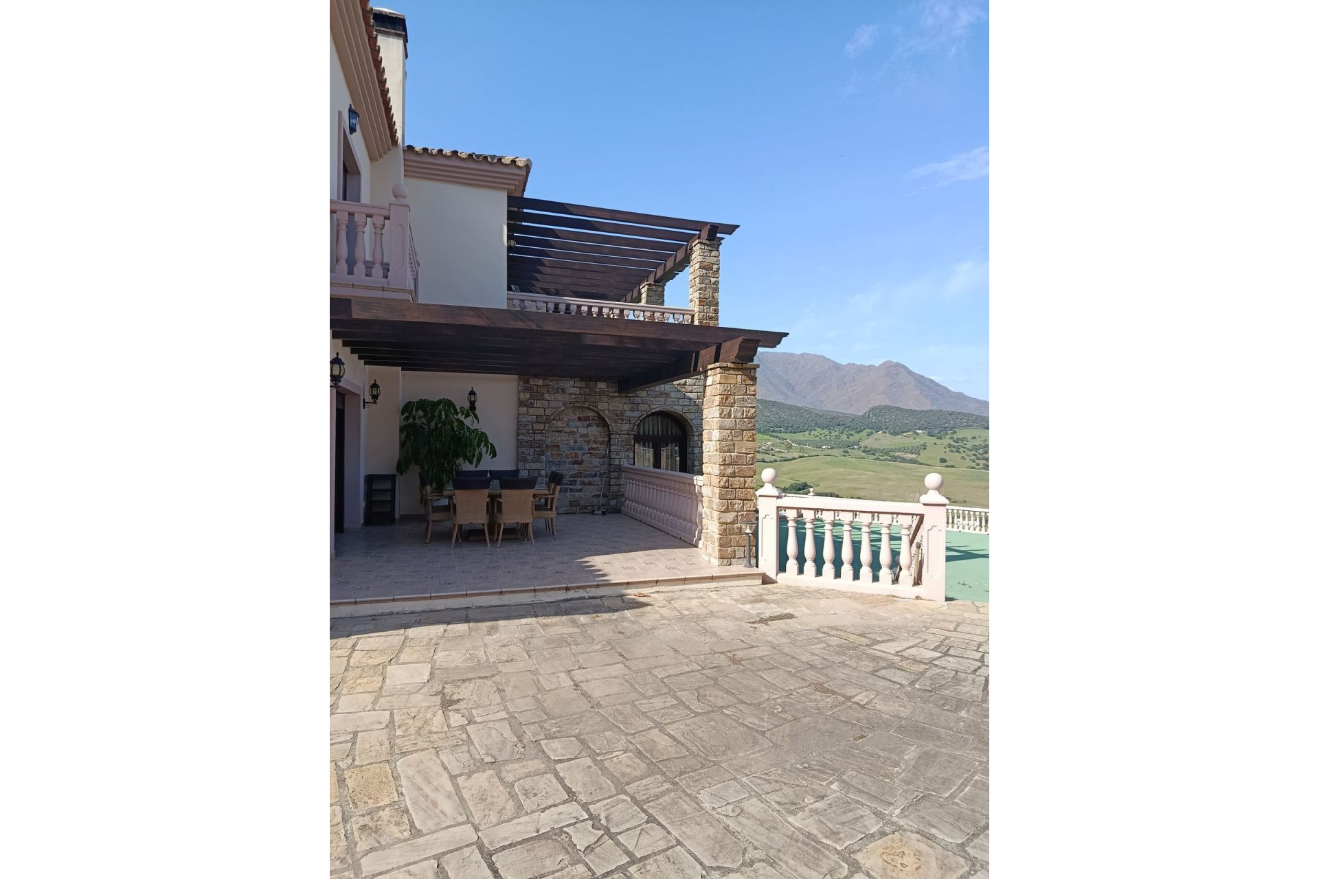 Resale - House - Detached Villa - Casares - Casares Playa