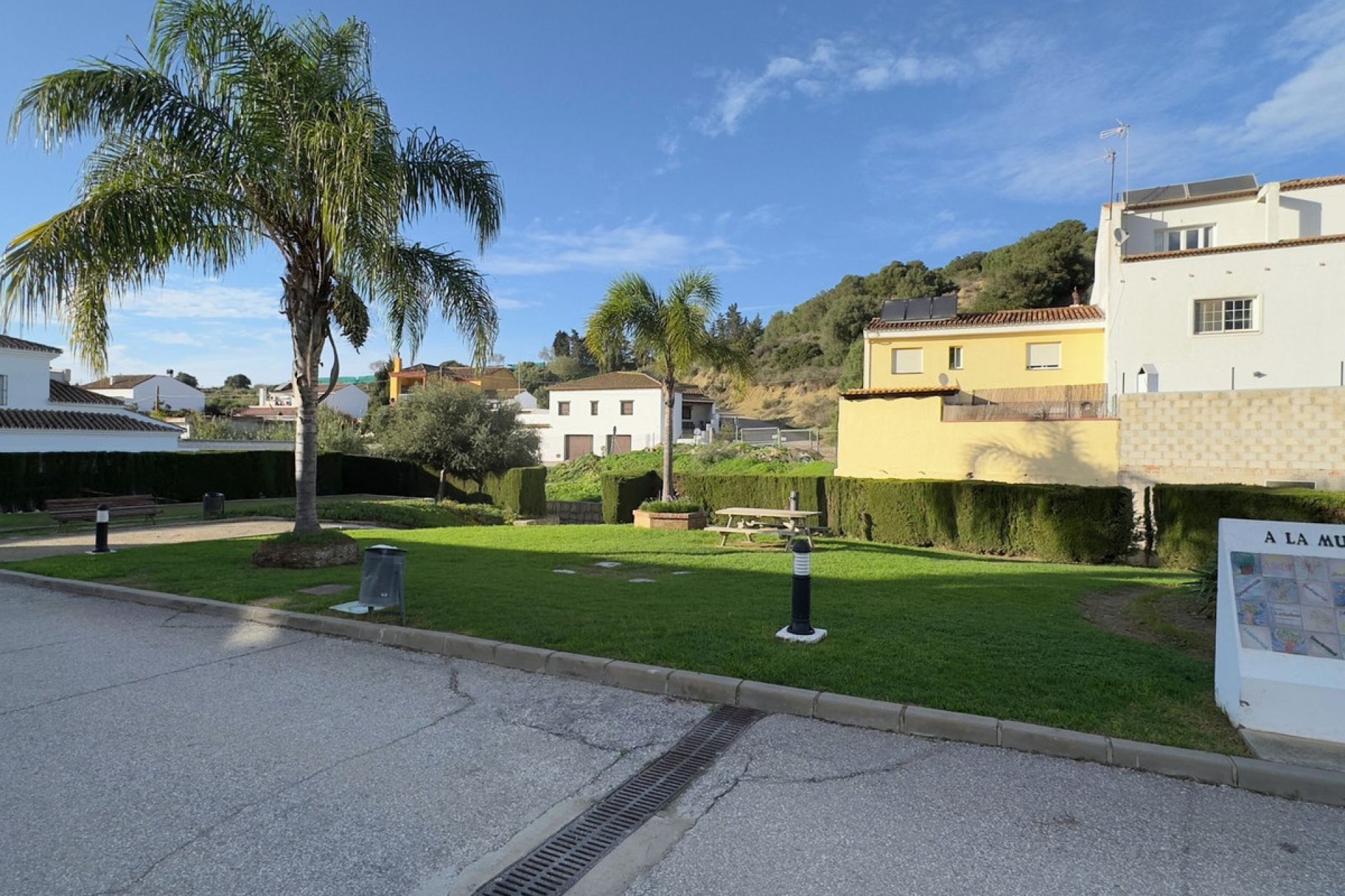 Resale - House - Detached Villa - Casares - Casares Pueblo