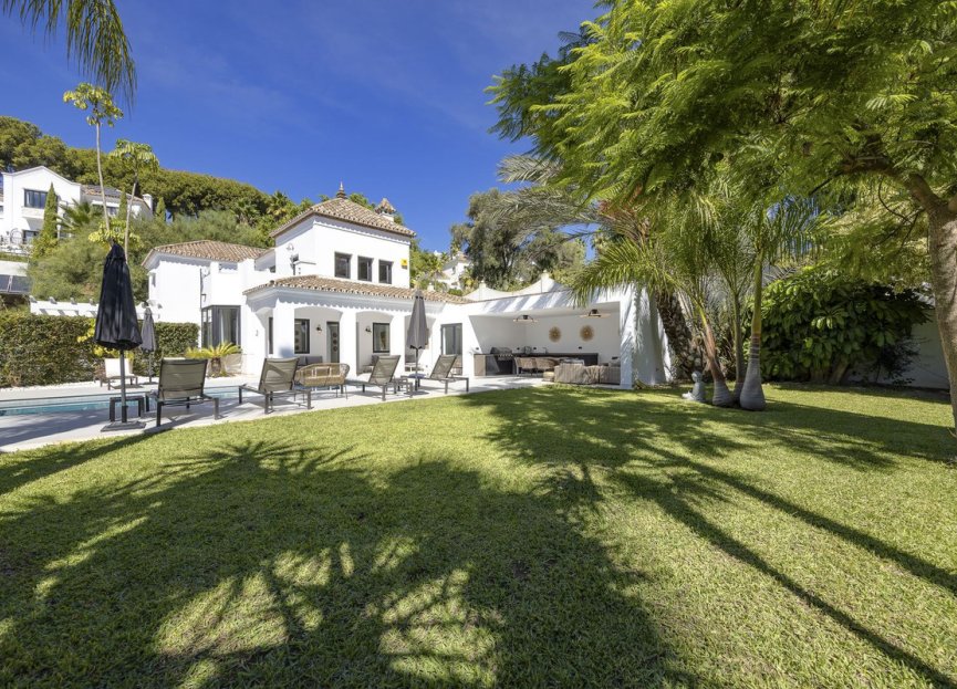 Resale - House - Detached Villa - El Paraiso - El Paraíso