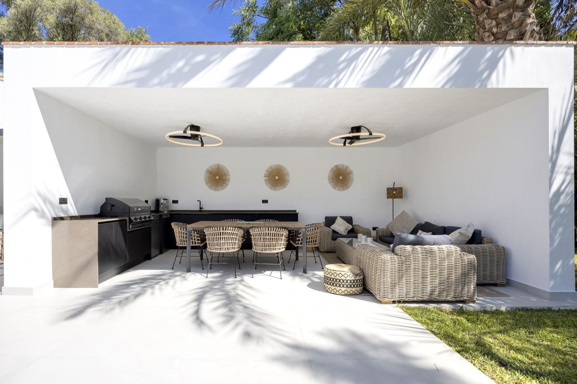 Resale - House - Detached Villa - El Paraiso - El Paraíso