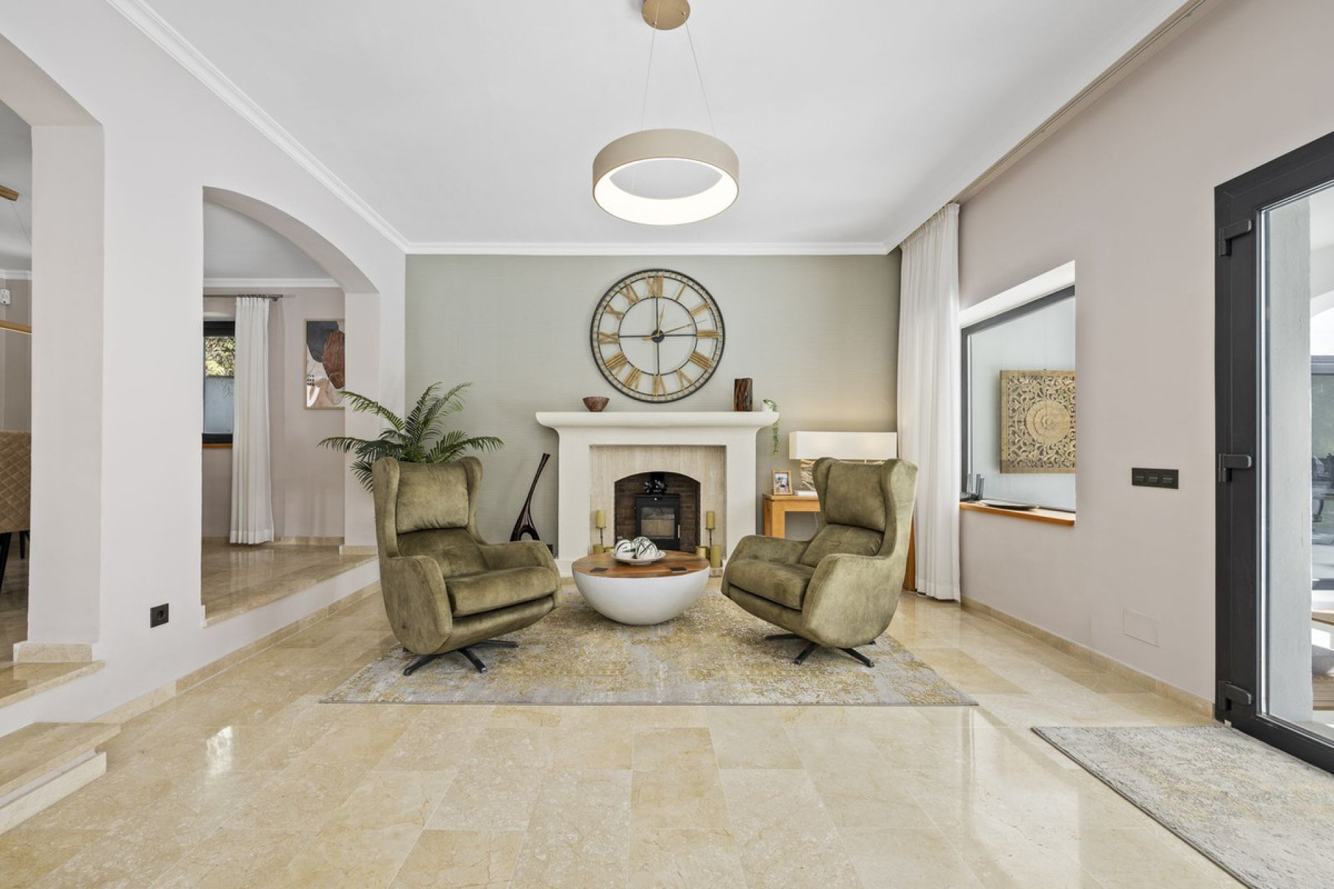 Resale - House - Detached Villa - El Paraiso - El Paraíso