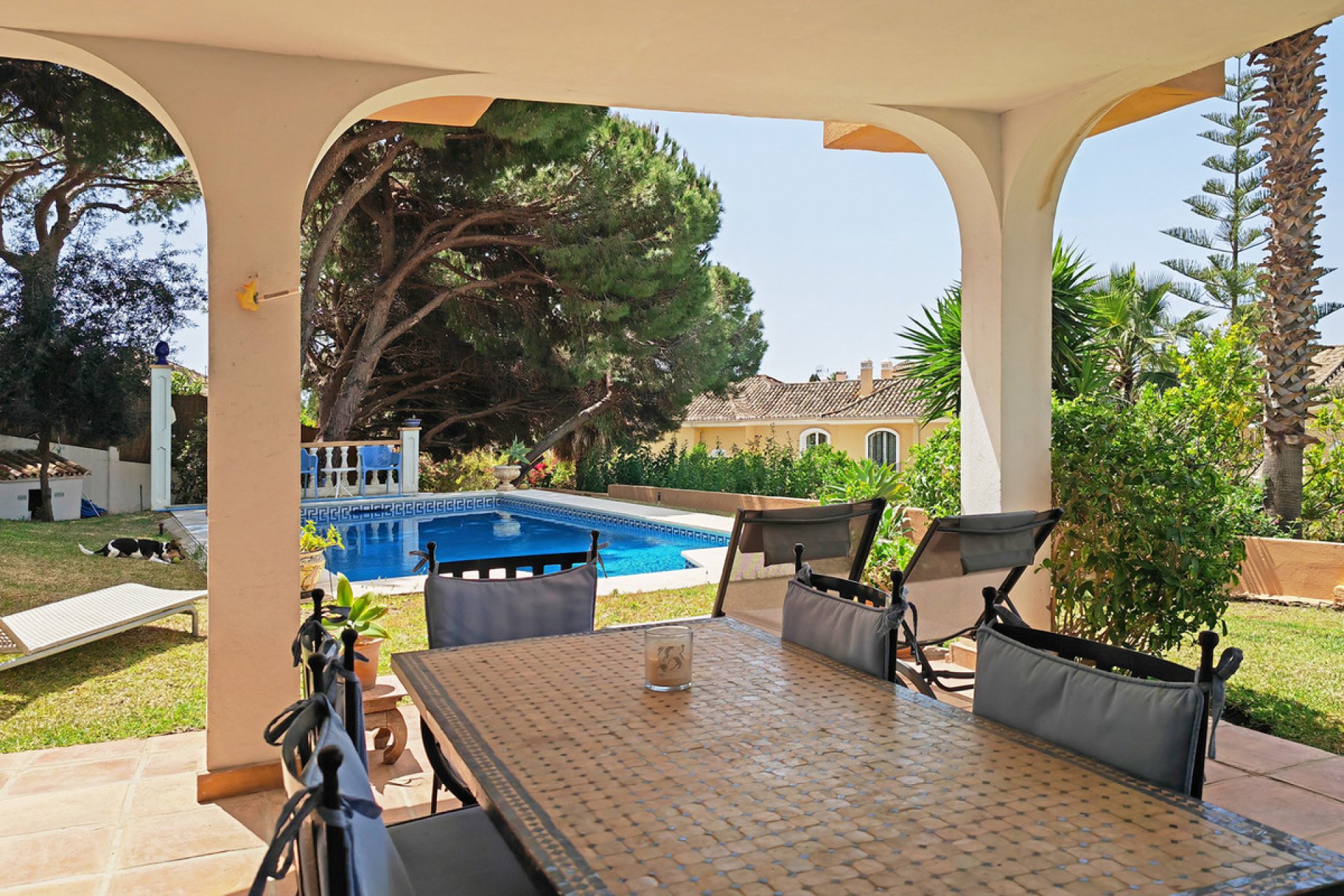 Resale - House - Detached Villa - Elviria